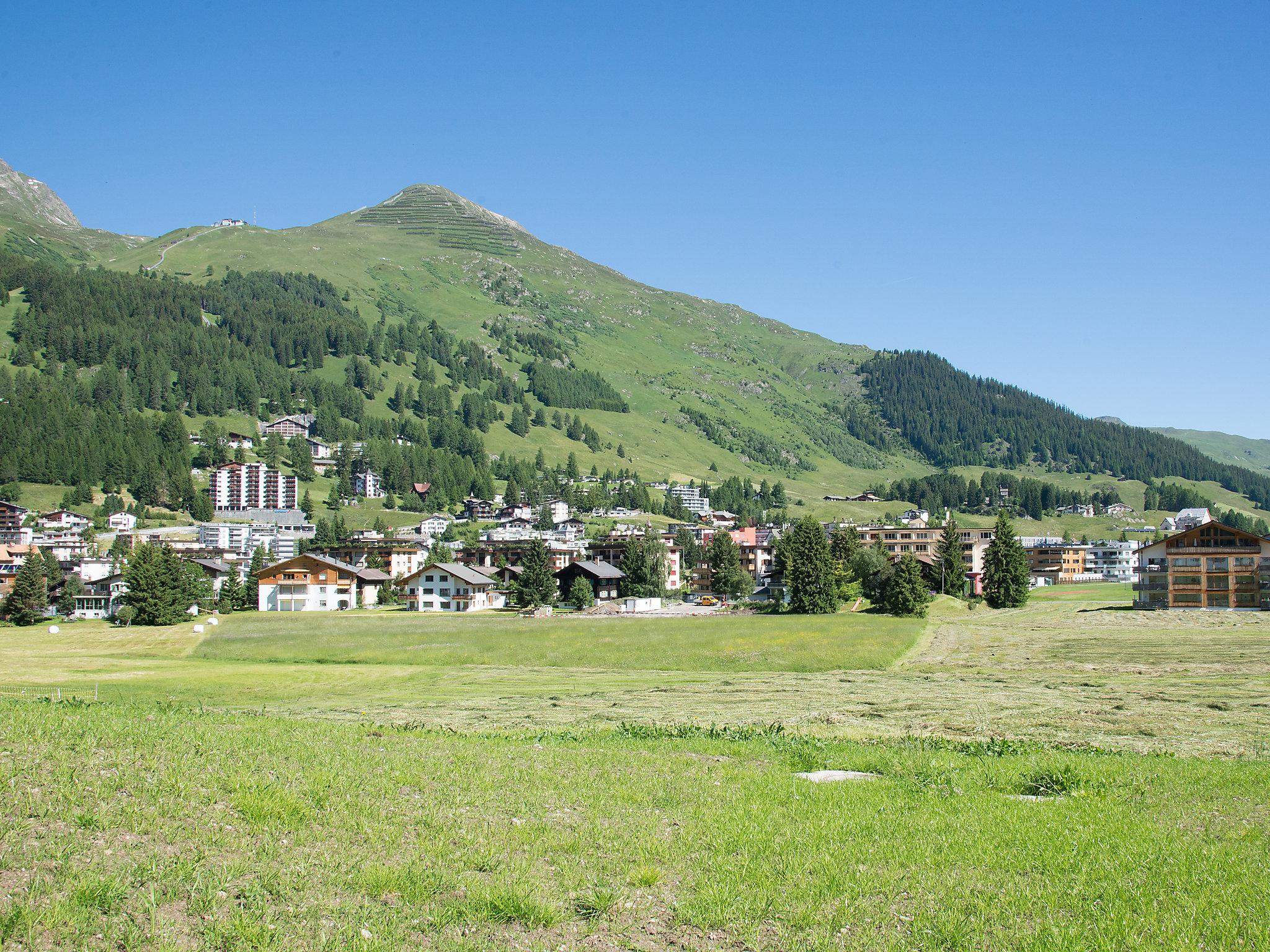 Foto 35 - Appartamento con 1 camera da letto a Davos con piscina e sauna