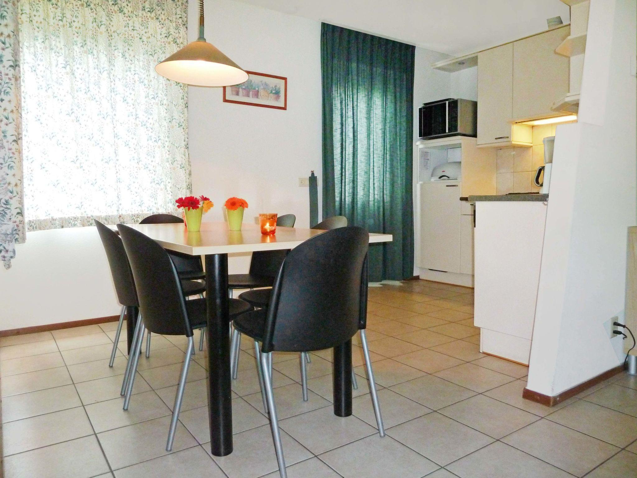 Photo 3 - 2 bedroom House in Lochem with terrace