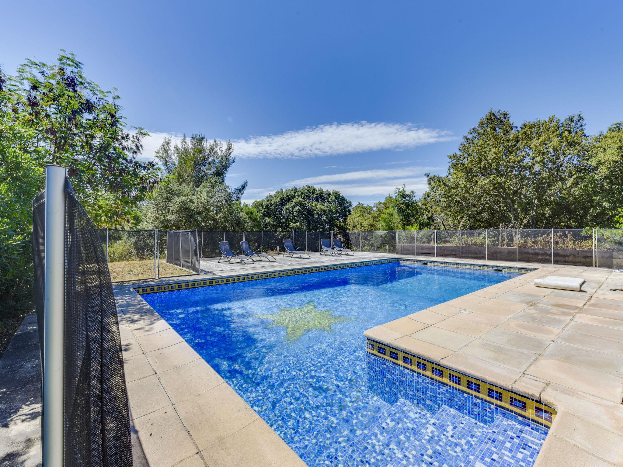 Foto 1 - Casa de 4 habitaciones en La Croix-Valmer con piscina privada y jardín