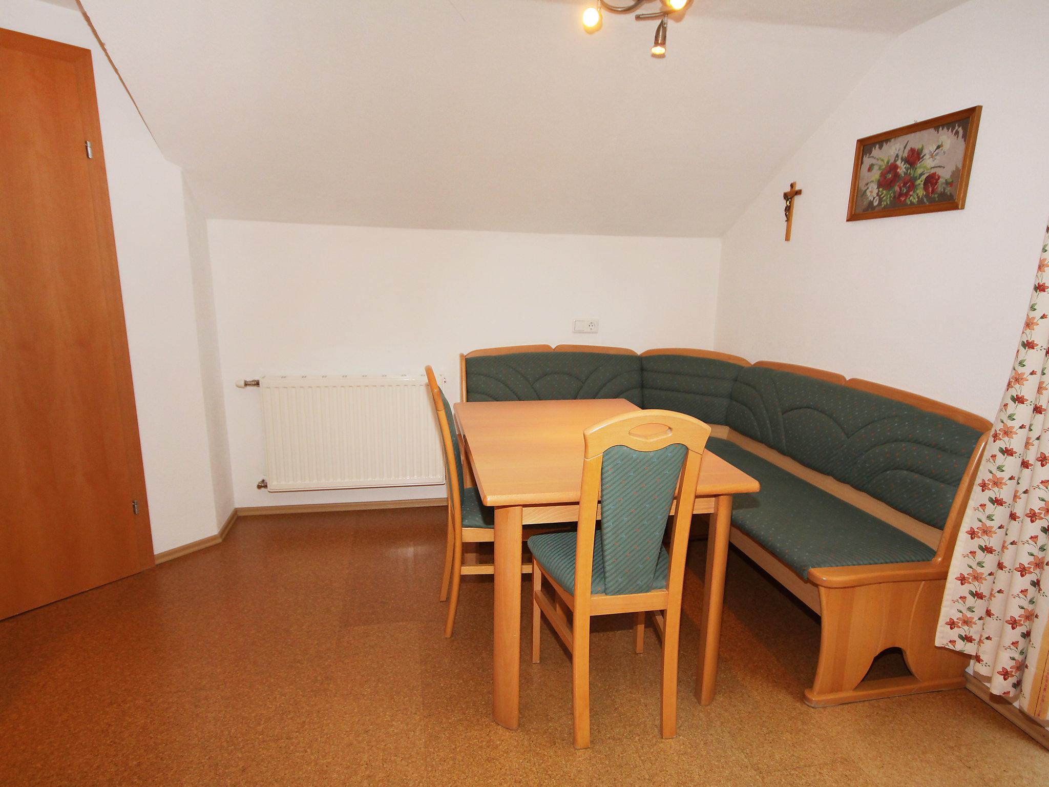 Photo 8 - 2 bedroom Apartment in Großarl with garden and mountain view