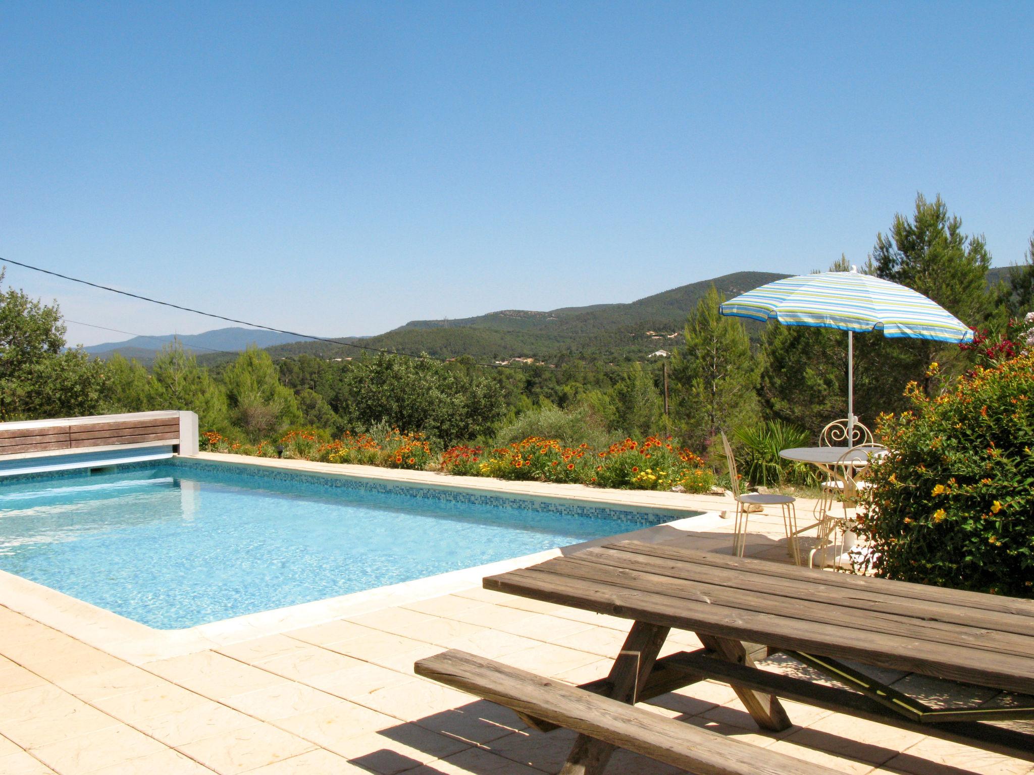 Foto 10 - Casa con 4 camere da letto a Forcalqueiret con piscina privata e giardino