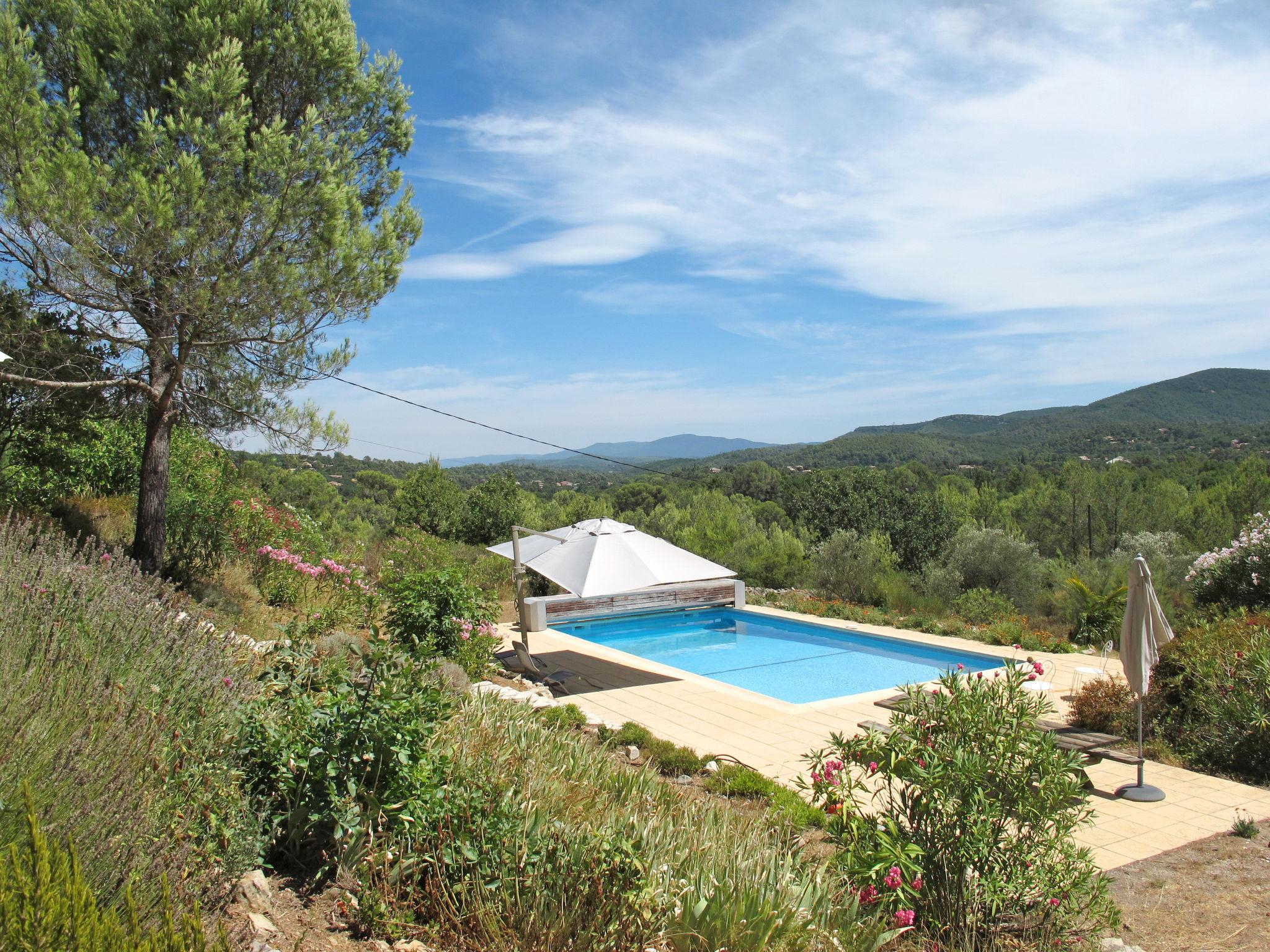 Foto 9 - Casa con 4 camere da letto a Forcalqueiret con piscina privata e giardino