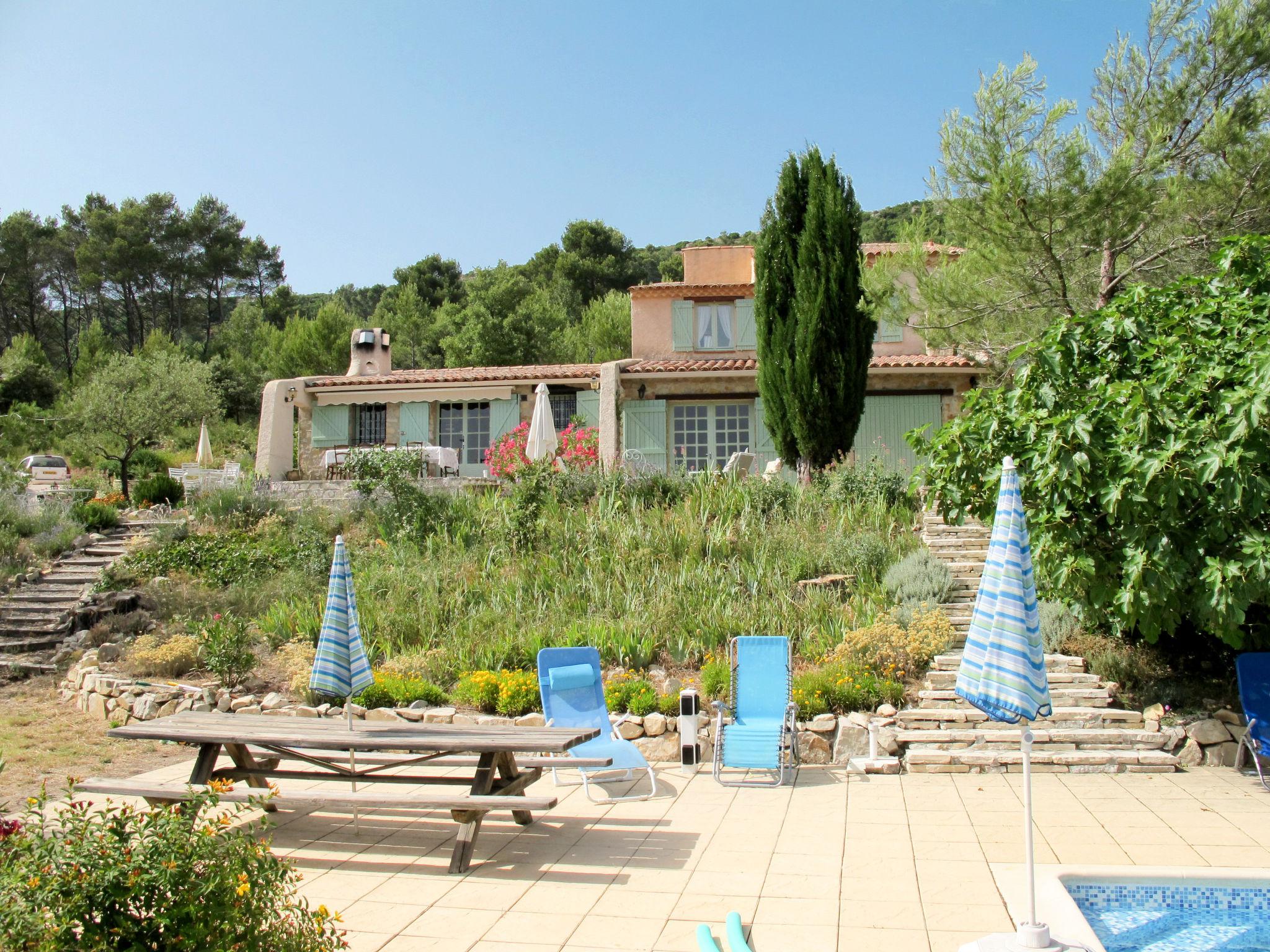 Foto 8 - Casa de 4 quartos em Forcalqueiret com piscina privada e jardim