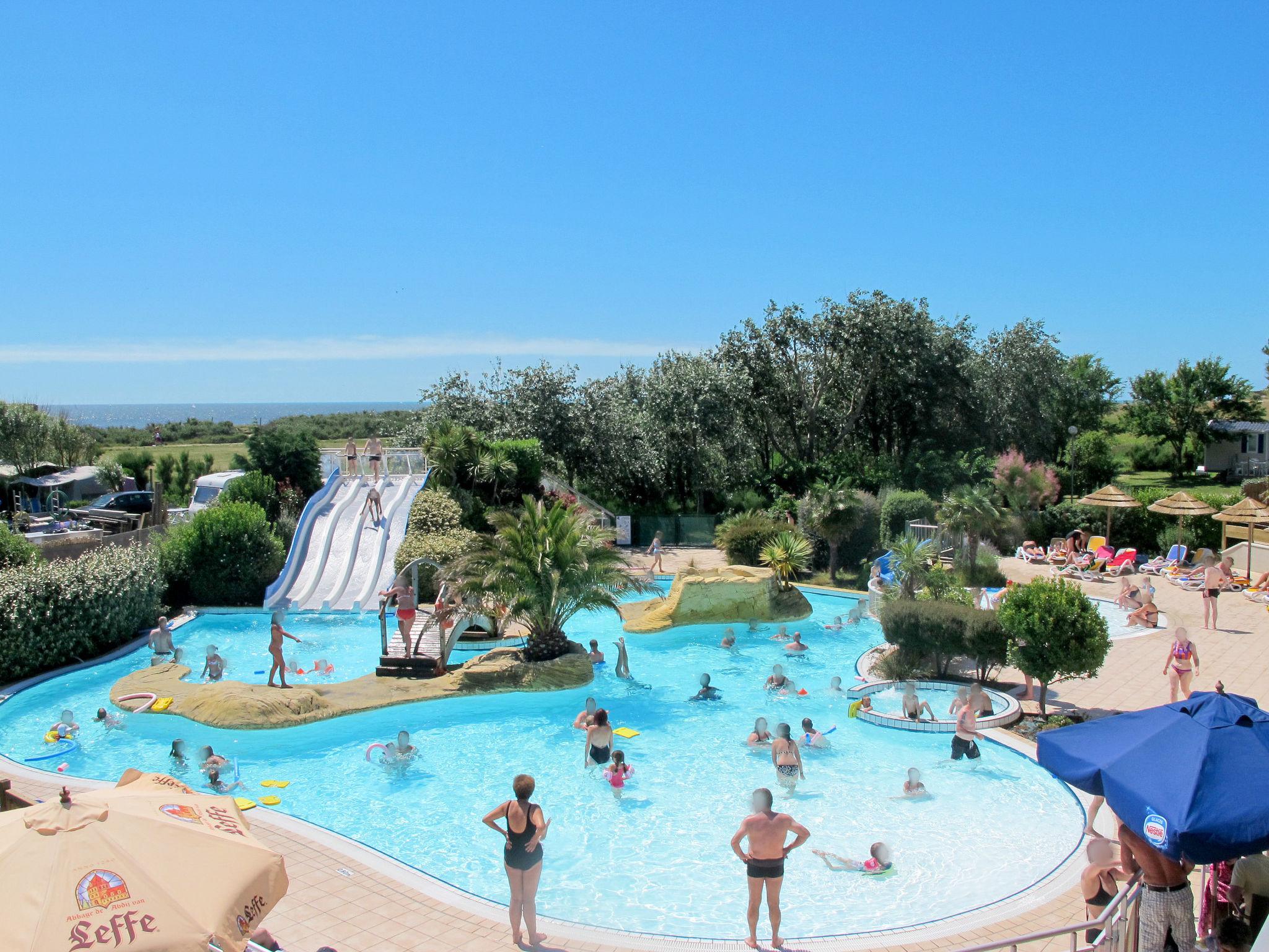 Foto 4 - Casa de 2 quartos em Pénestin com piscina e vistas do mar