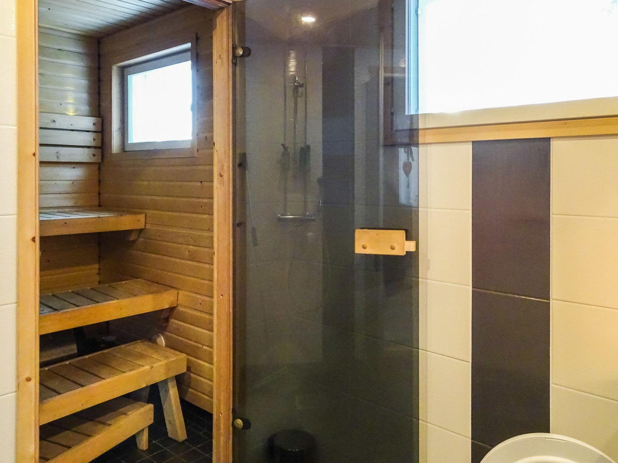 Foto 22 - Casa con 2 camere da letto a Sodankylä con sauna e vista sulle montagne