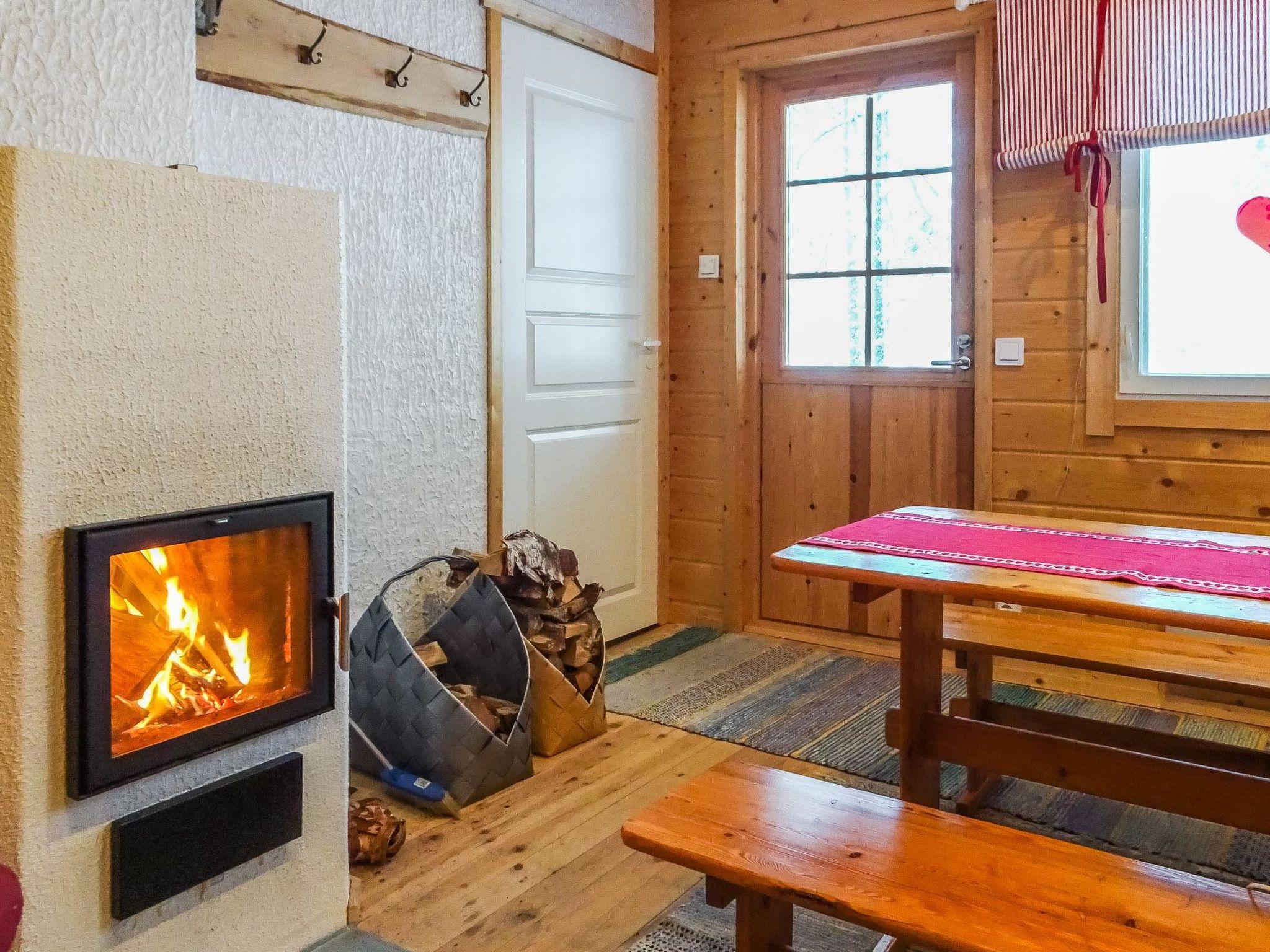 Foto 10 - Haus mit 2 Schlafzimmern in Sodankylä mit sauna und blick auf die berge