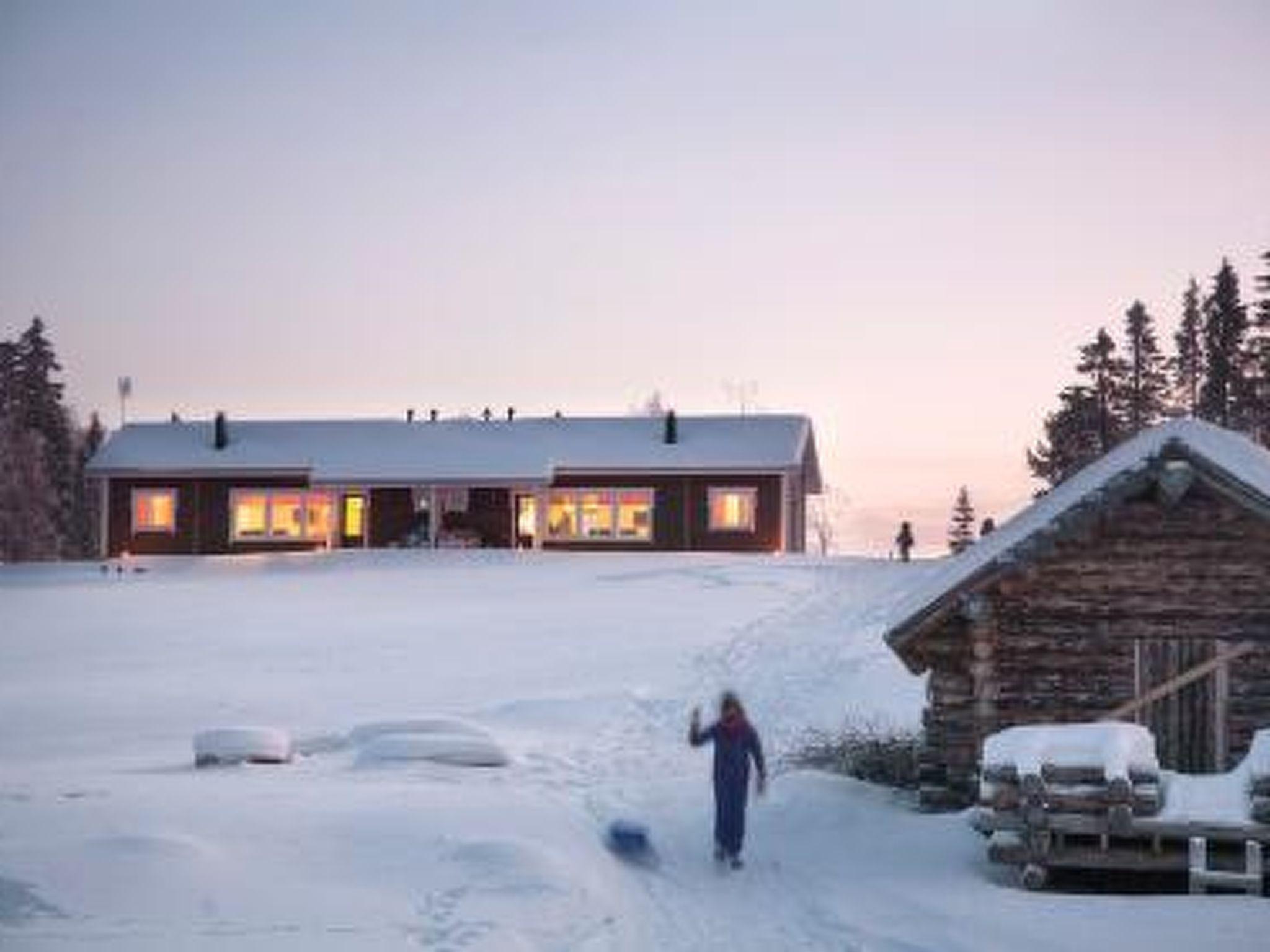 Foto 8 - Casa de 3 habitaciones en Kittilä con sauna y vistas a la montaña