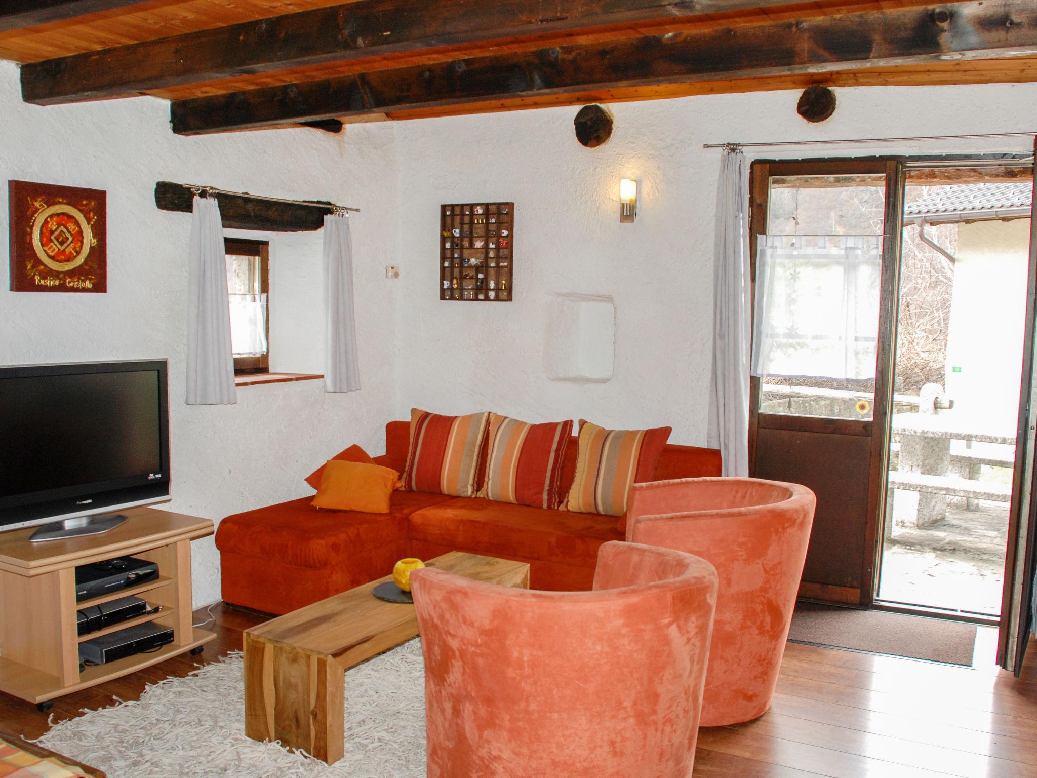 Foto 2 - Haus mit 1 Schlafzimmer in Blenio mit garten und terrasse