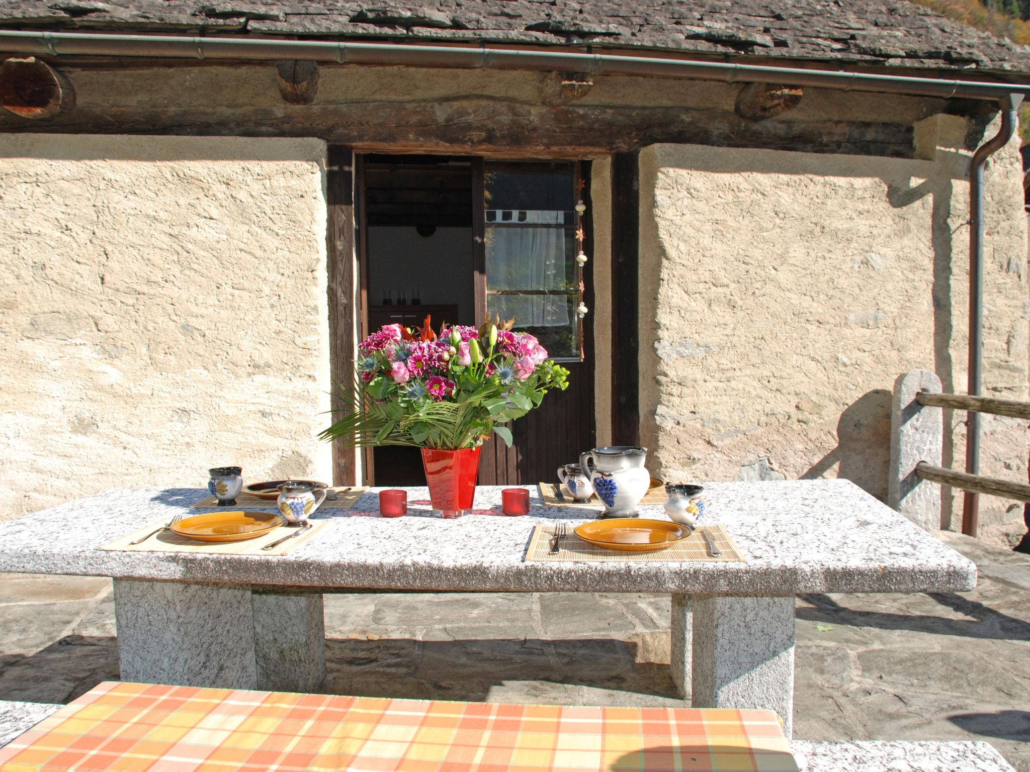 Photo 15 - Maison de 1 chambre à Blenio avec jardin et terrasse