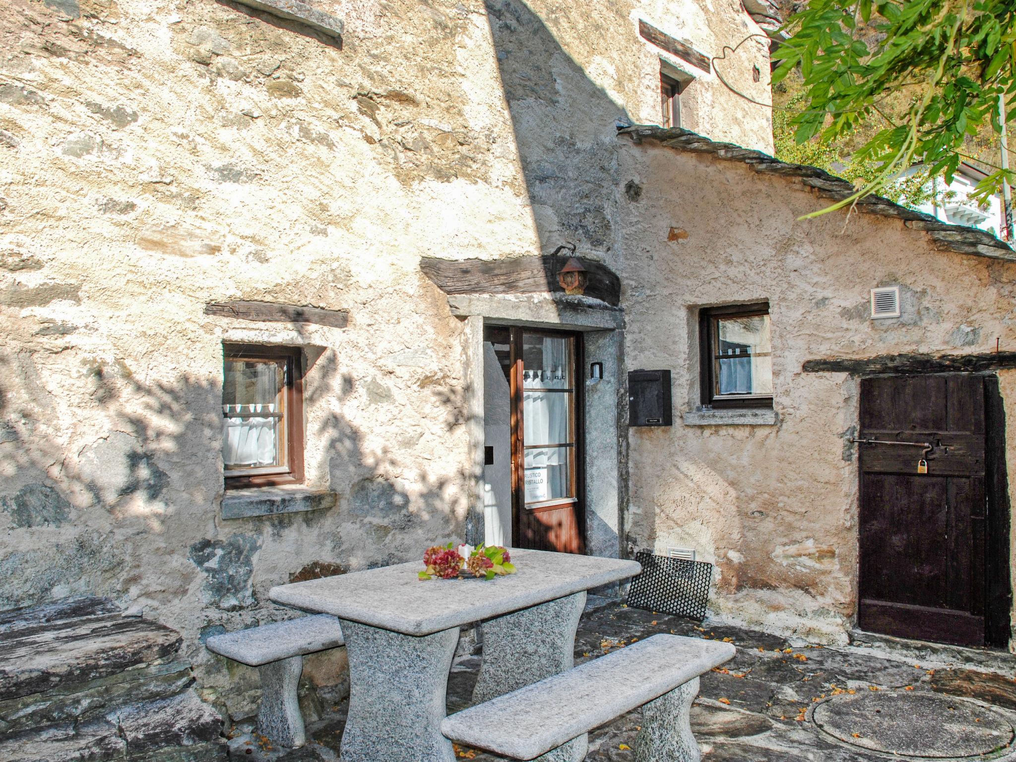 Photo 7 - Maison de 1 chambre à Blenio avec jardin et terrasse