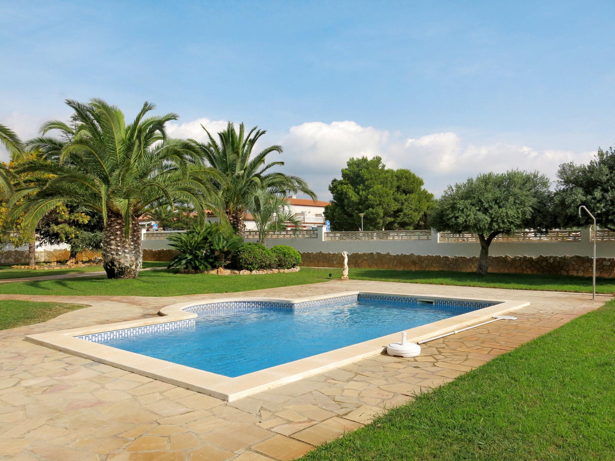 Photo 8 - Maison de 3 chambres à Mont-roig del Camp avec piscine privée et vues à la mer