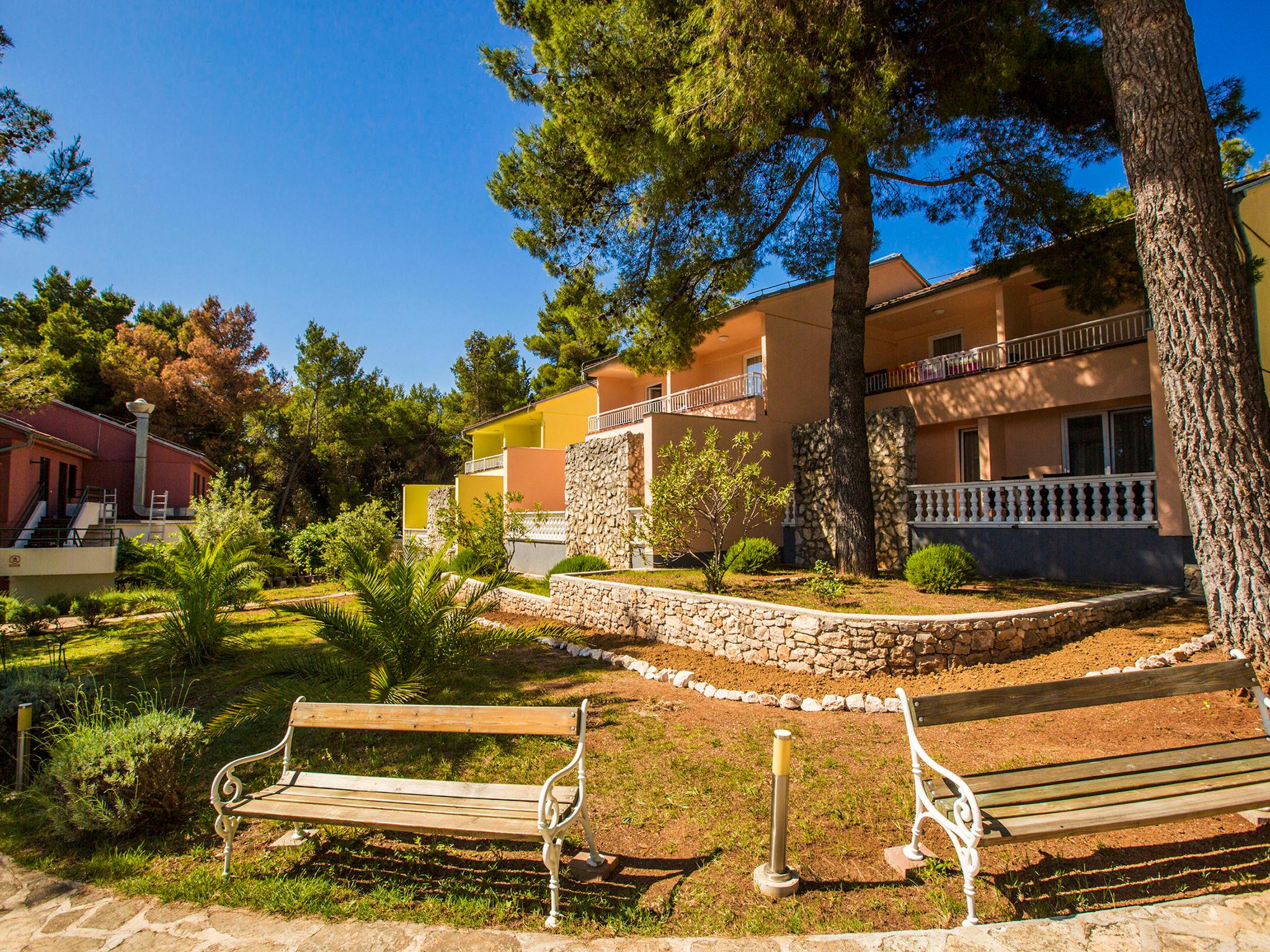 Photo 38 - Appartement de 2 chambres à Vodice avec piscine et jardin