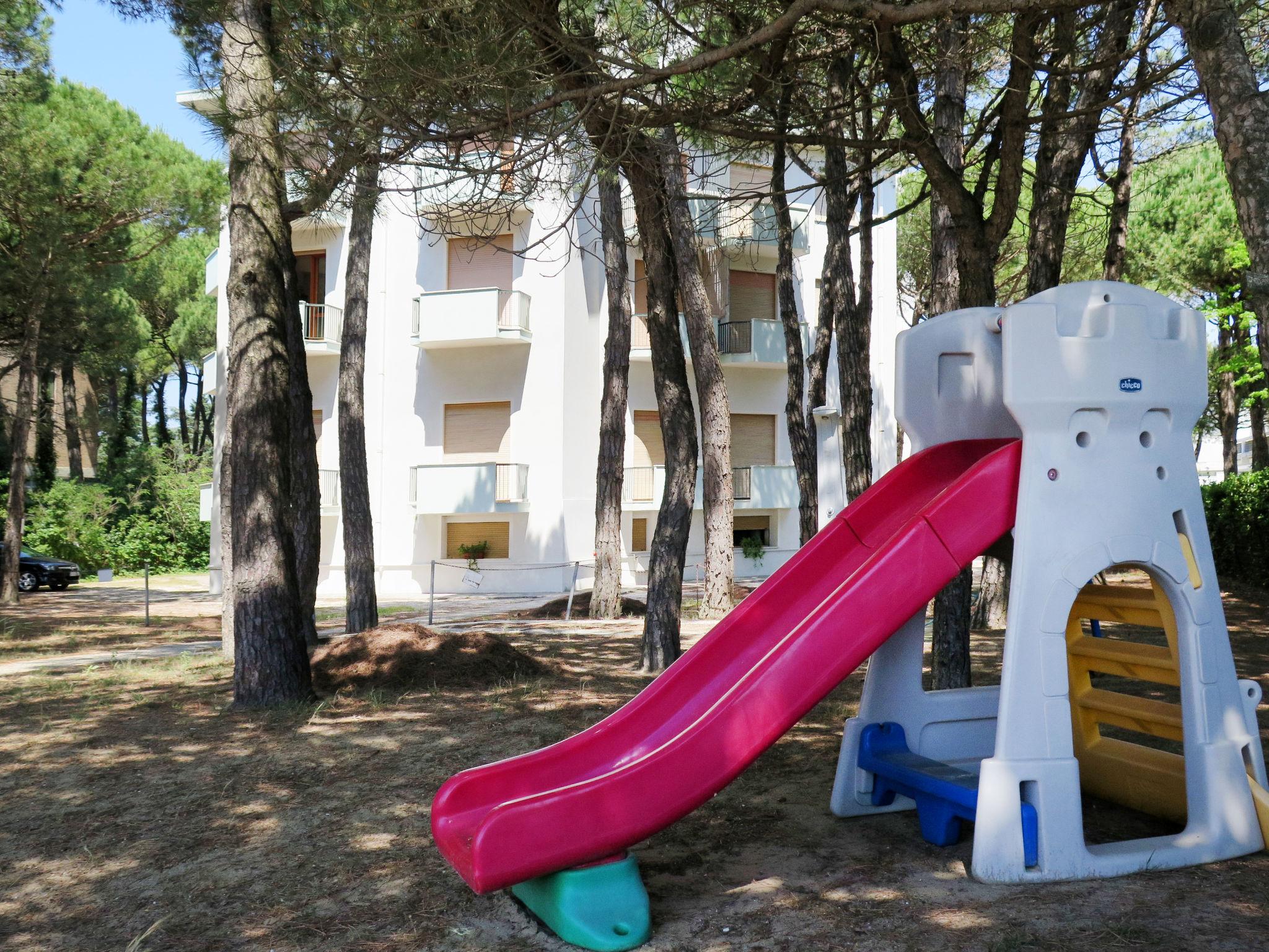 Photo 16 - Appartement de 2 chambres à Jesolo avec vues à la mer