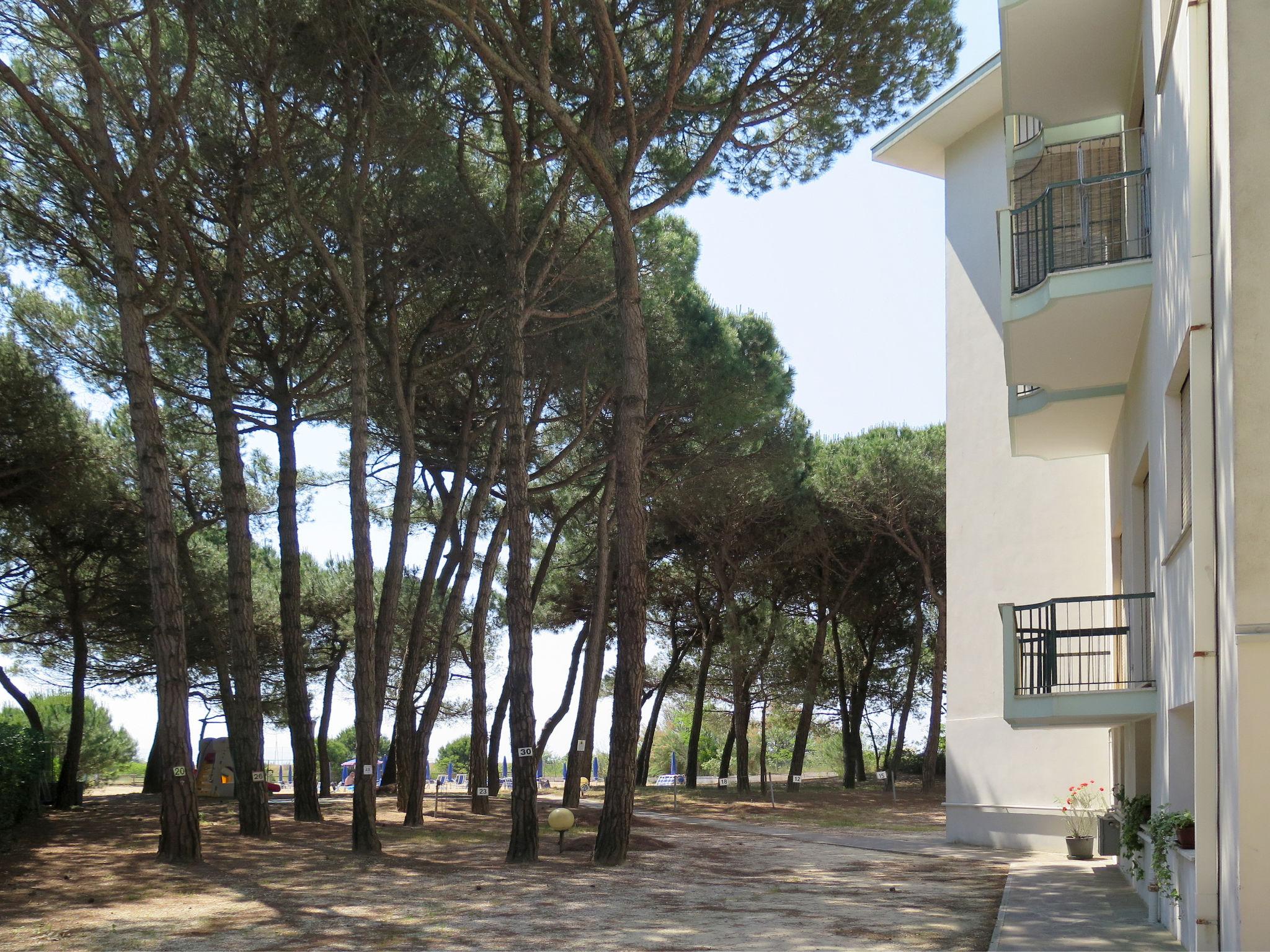 Foto 1 - Apartamento de 2 habitaciones en Jesolo con vistas al mar