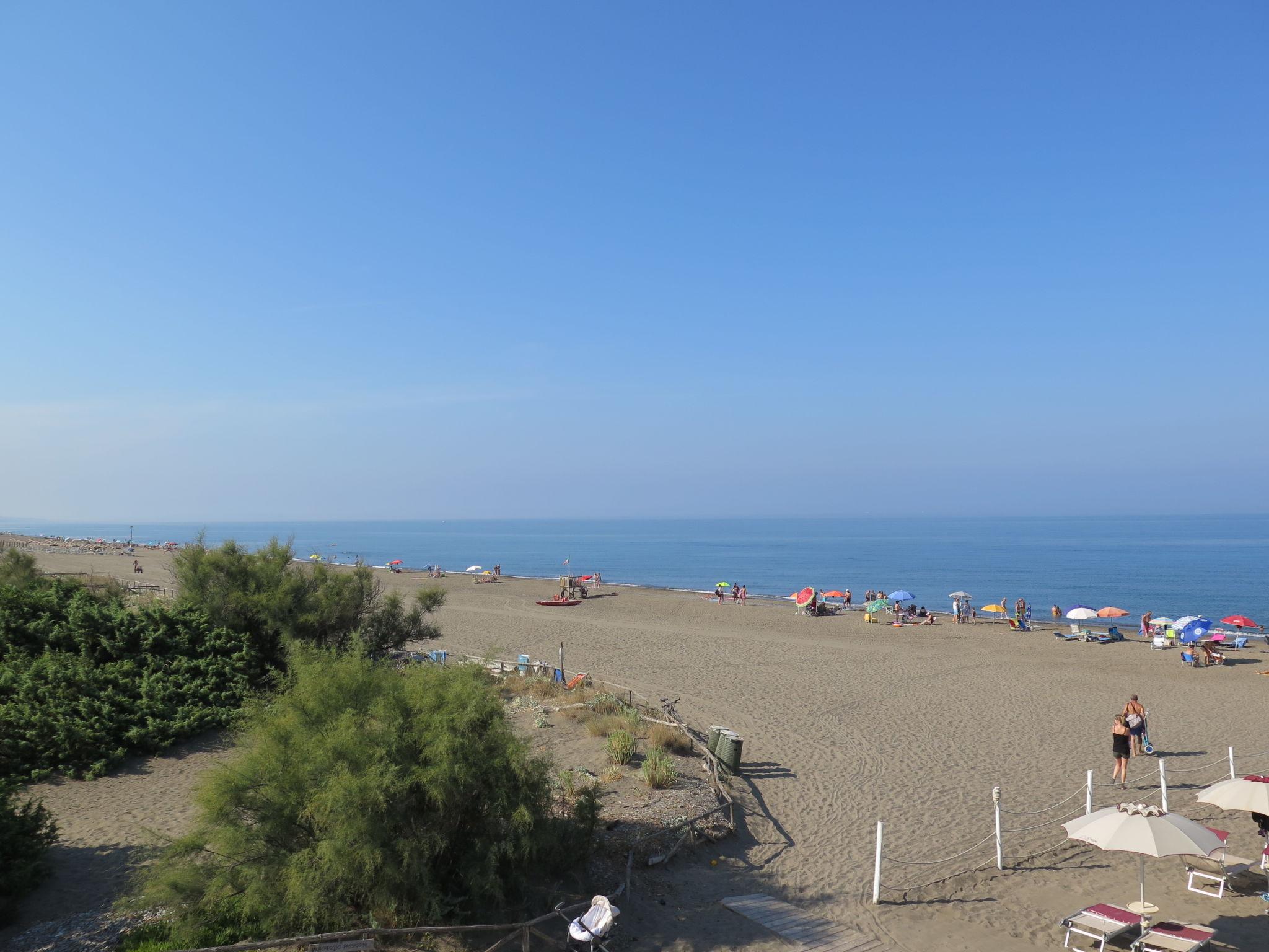 Foto 22 - Appartamento con 1 camera da letto a Bibbona con piscina e vista mare