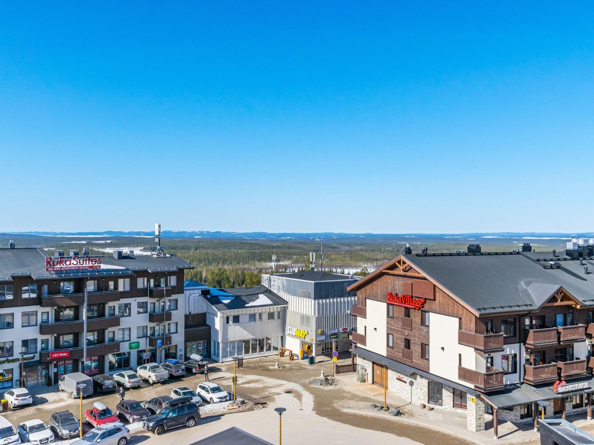 Foto 10 - Casa de 2 quartos em Kuusamo com sauna e vista para a montanha