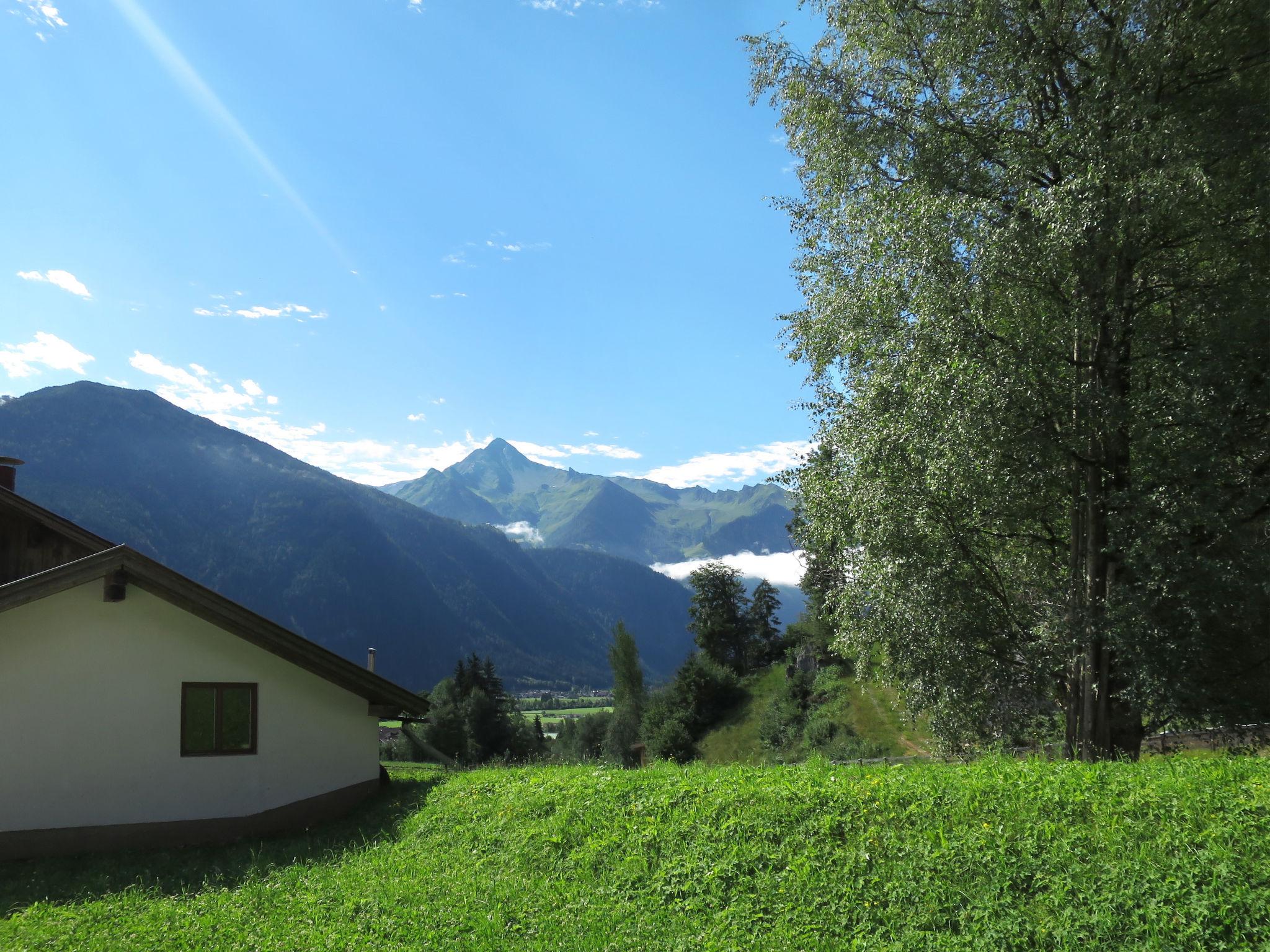Foto 9 - Apartamento de 2 habitaciones en Schwendau con vistas a la montaña