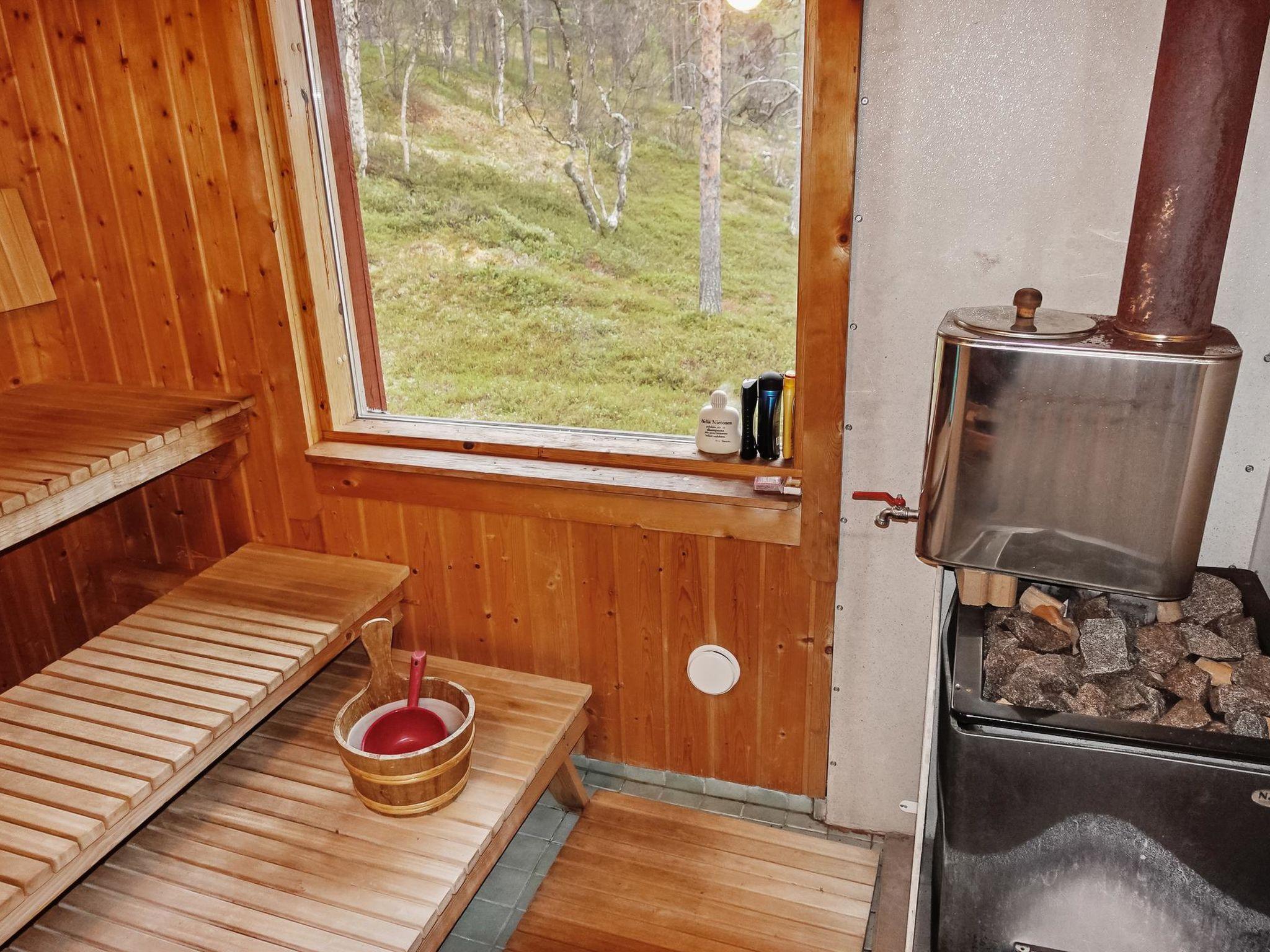 Foto 22 - Casa de 1 quarto em Inari com sauna e vista para a montanha