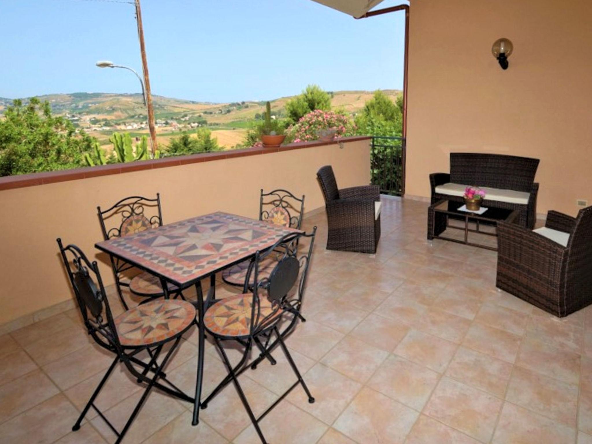 Photo 20 - 4 bedroom House in Buseto Palizzolo with private pool and garden