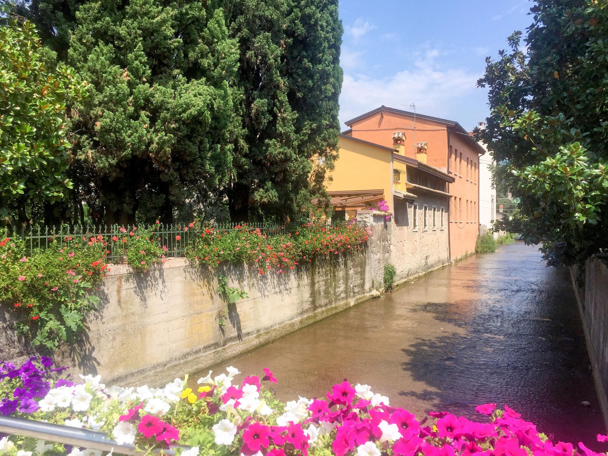 Foto 18 - Apartamento de 1 quarto em Garda com piscina e jardim