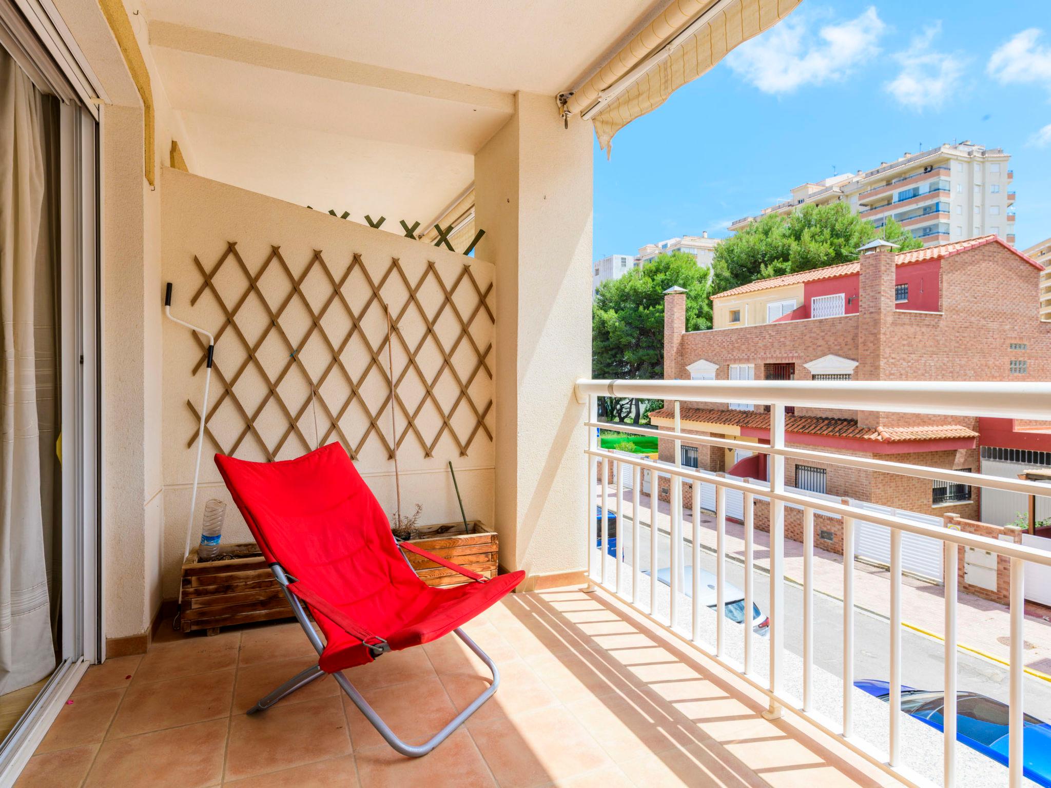 Photo 2 - 2 bedroom Apartment in Oropesa del Mar with swimming pool and garden