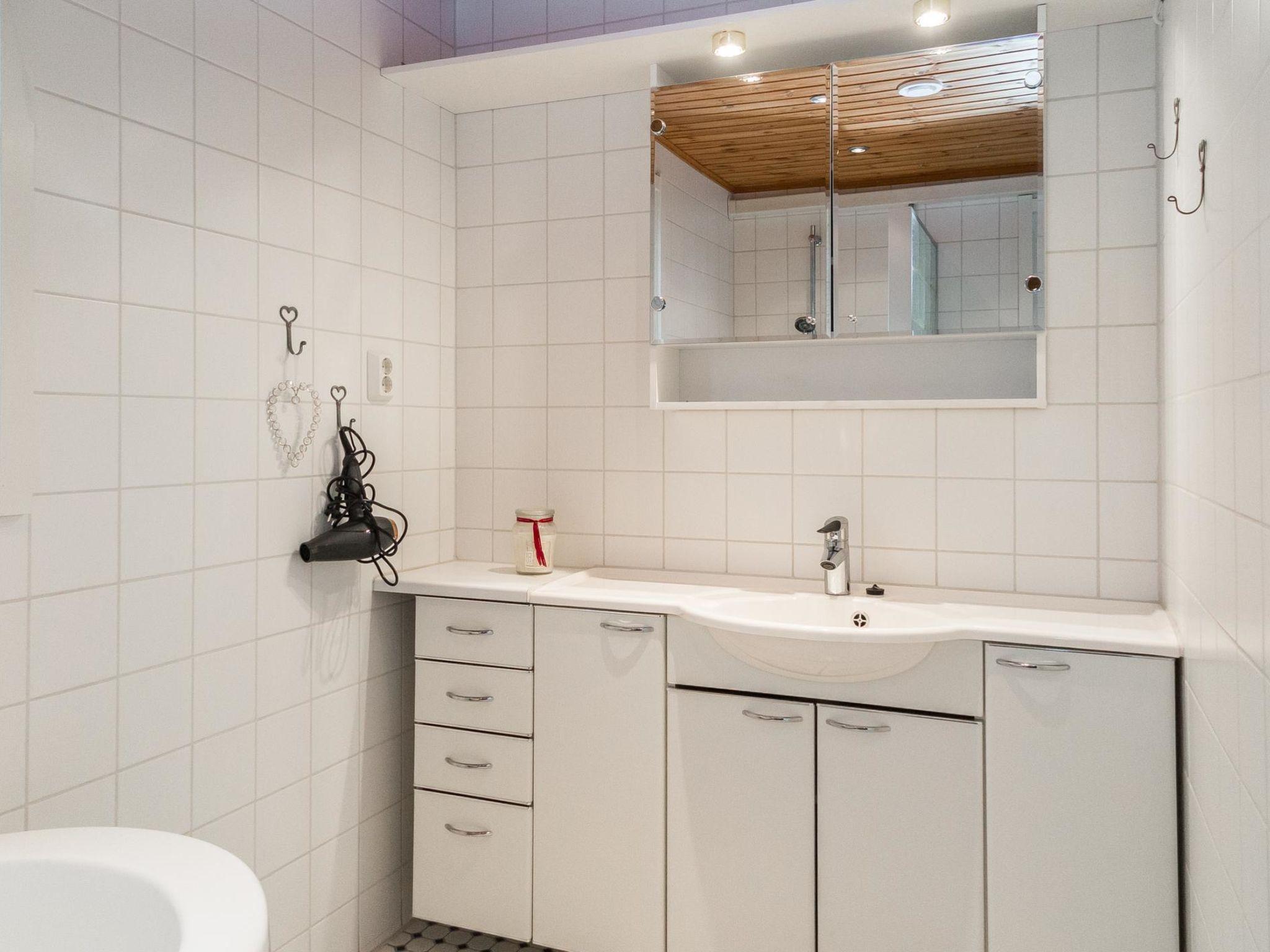 Foto 11 - Casa de 3 habitaciones en Kuopio con sauna