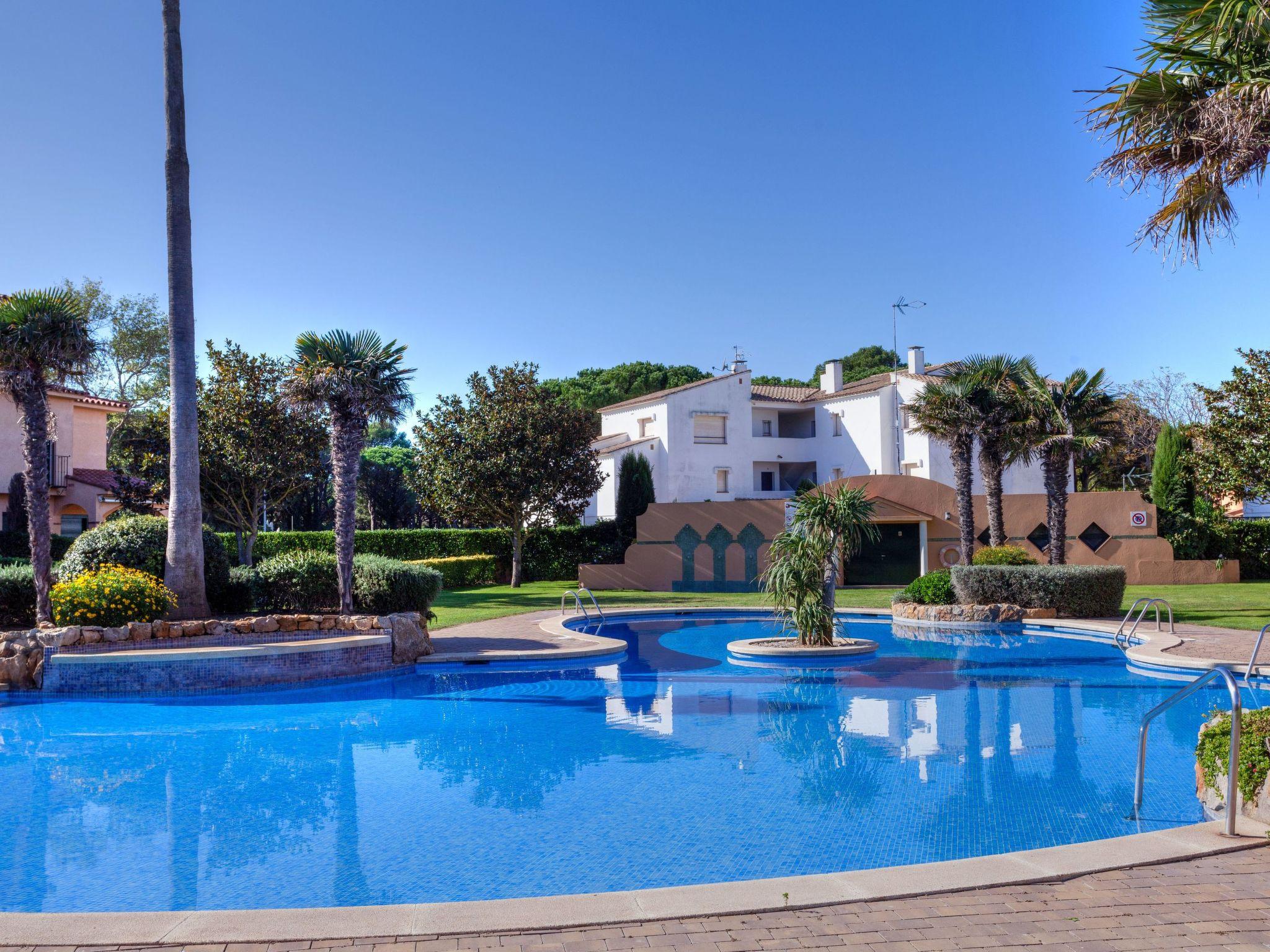 Photo 14 - 2 bedroom Apartment in Pals with swimming pool and sea view