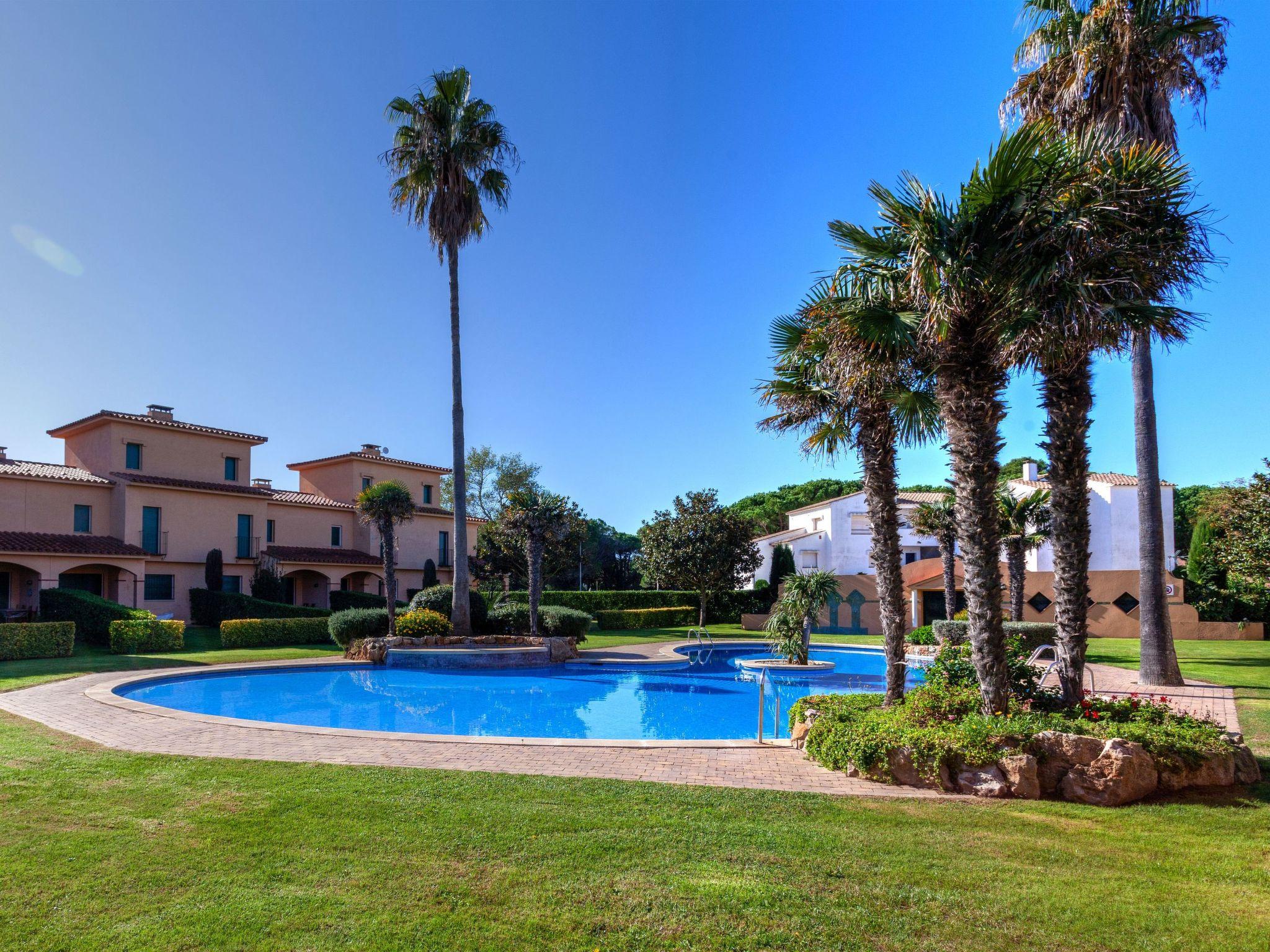 Photo 26 - Appartement de 3 chambres à Pals avec piscine et vues à la mer