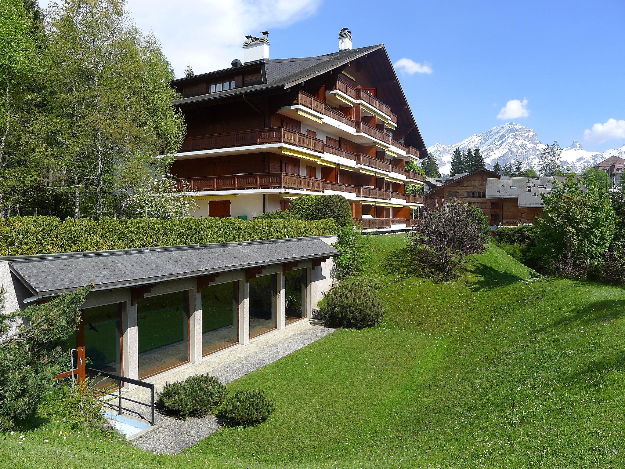Photo 1 - 2 bedroom Apartment in Ollon with swimming pool and mountain view