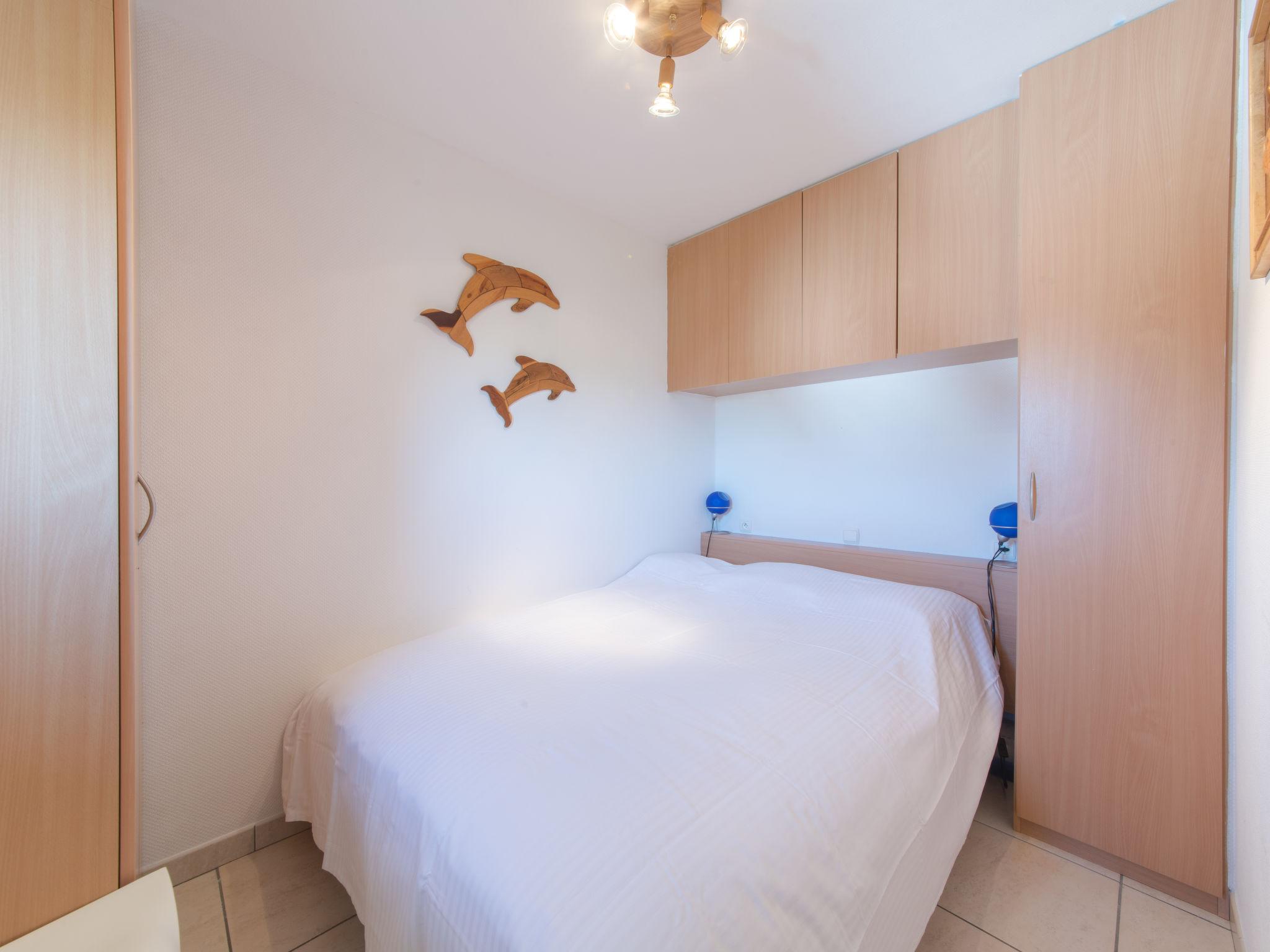 Foto 5 - Appartamento con 1 camera da letto a Bredene con piscina