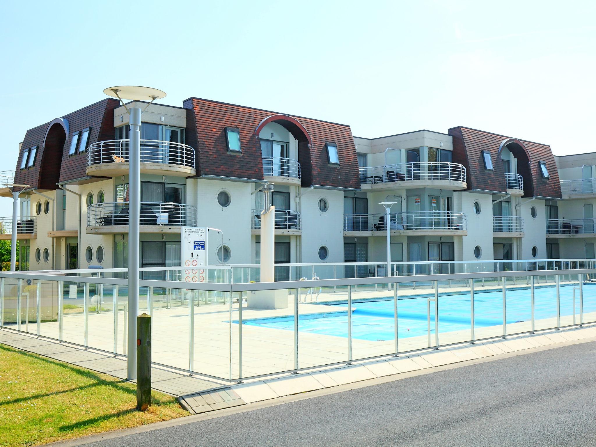 Foto 11 - Appartamento con 2 camere da letto a Bredene con piscina e giardino