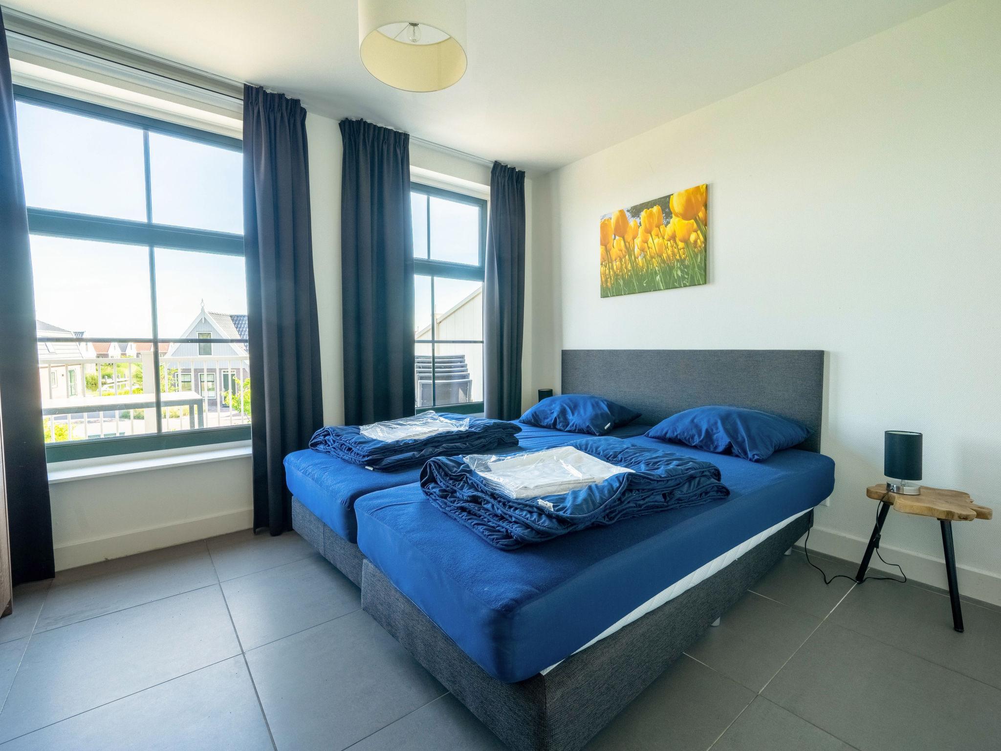 Photo 12 - 5 bedroom Apartment in Uitdam with swimming pool and terrace