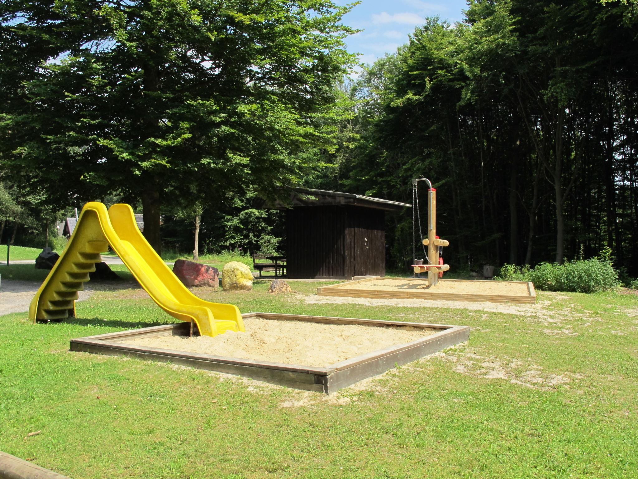 Photo 27 - Maison de 2 chambres à Bad Arolsen avec jardin et vues sur la montagne