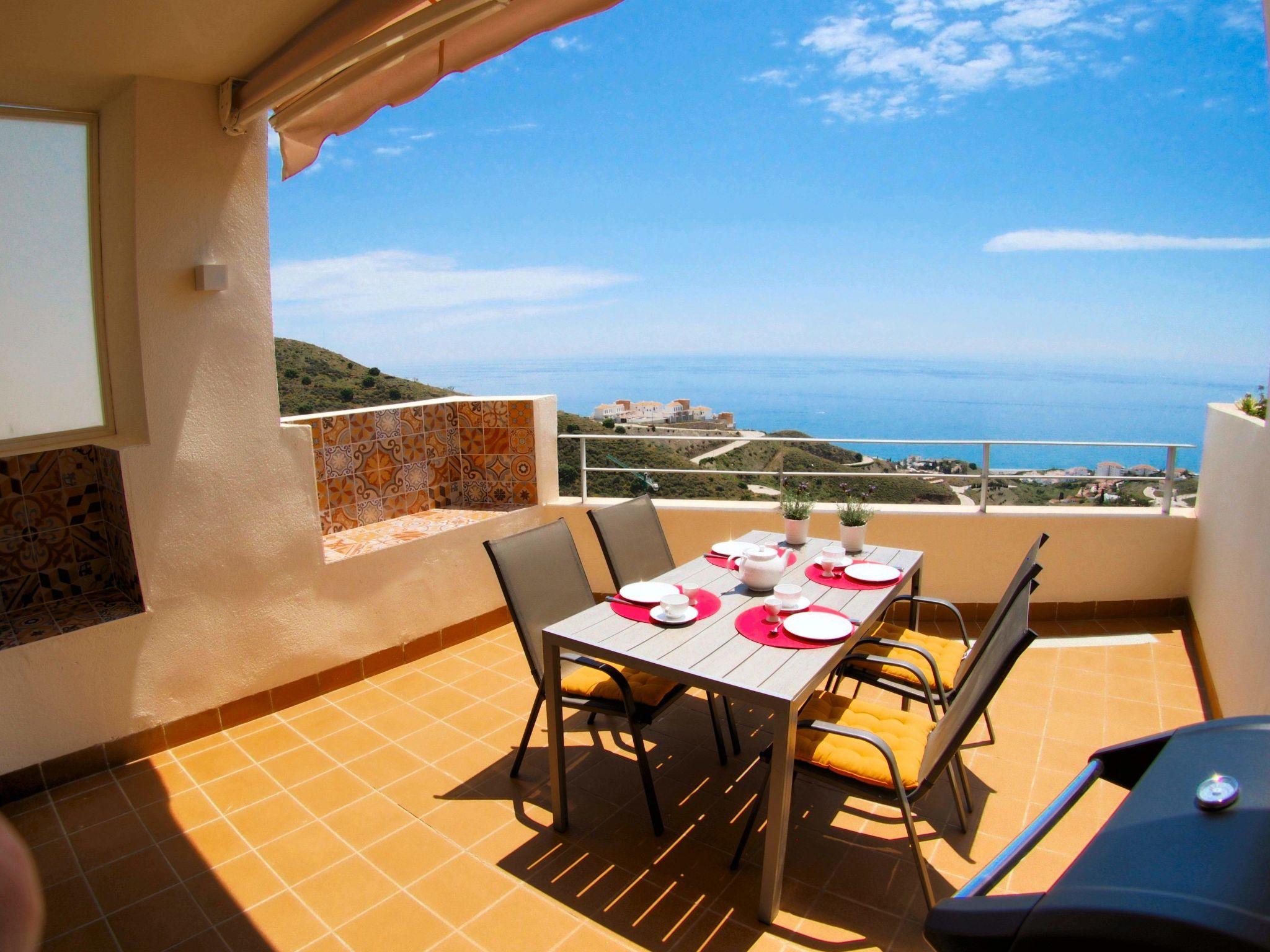Photo 19 - 3 bedroom House in Torrox with swimming pool and sea view