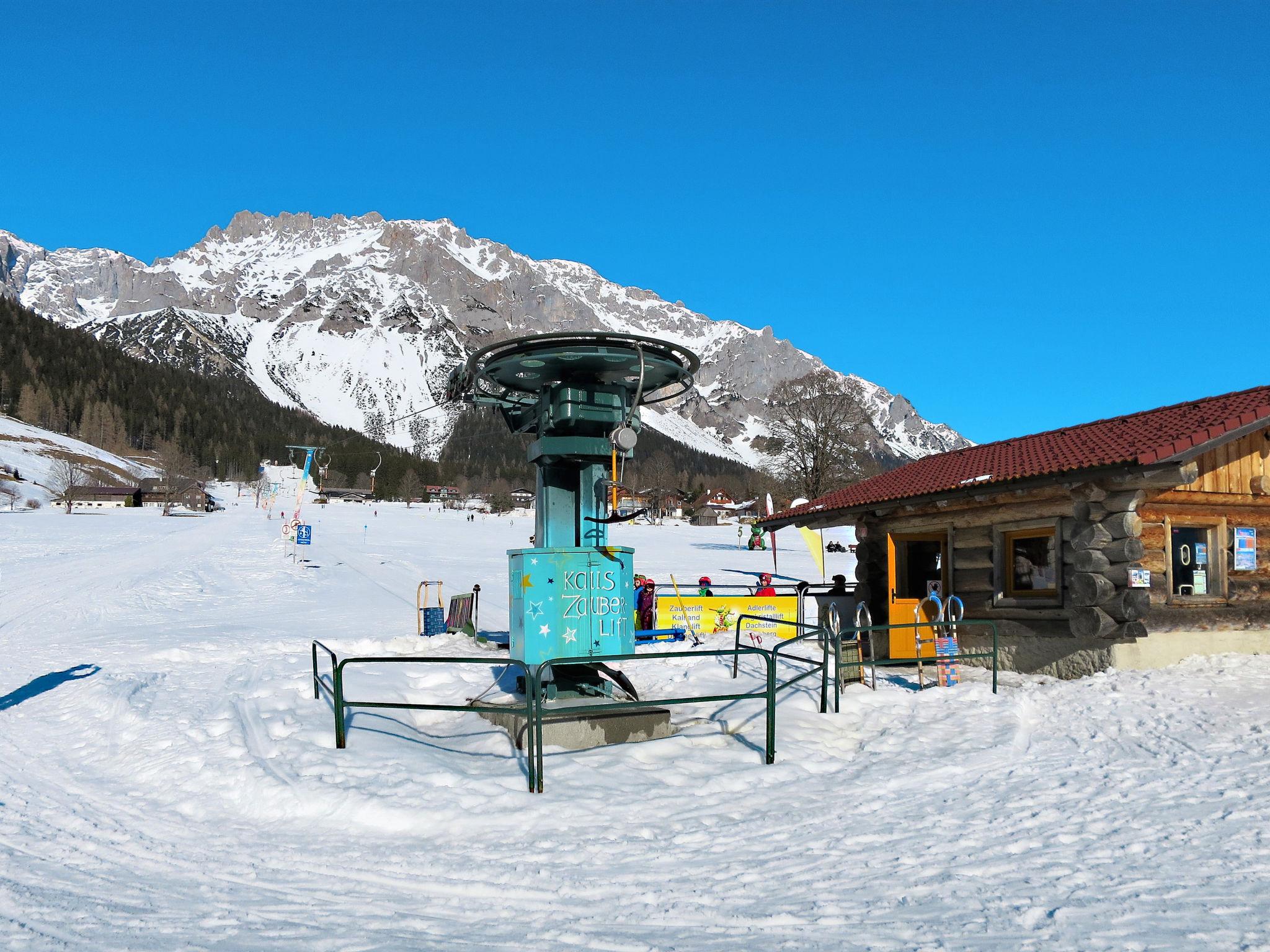 Foto 42 - Apartamento de 5 quartos em Ramsau am Dachstein com jardim e sauna