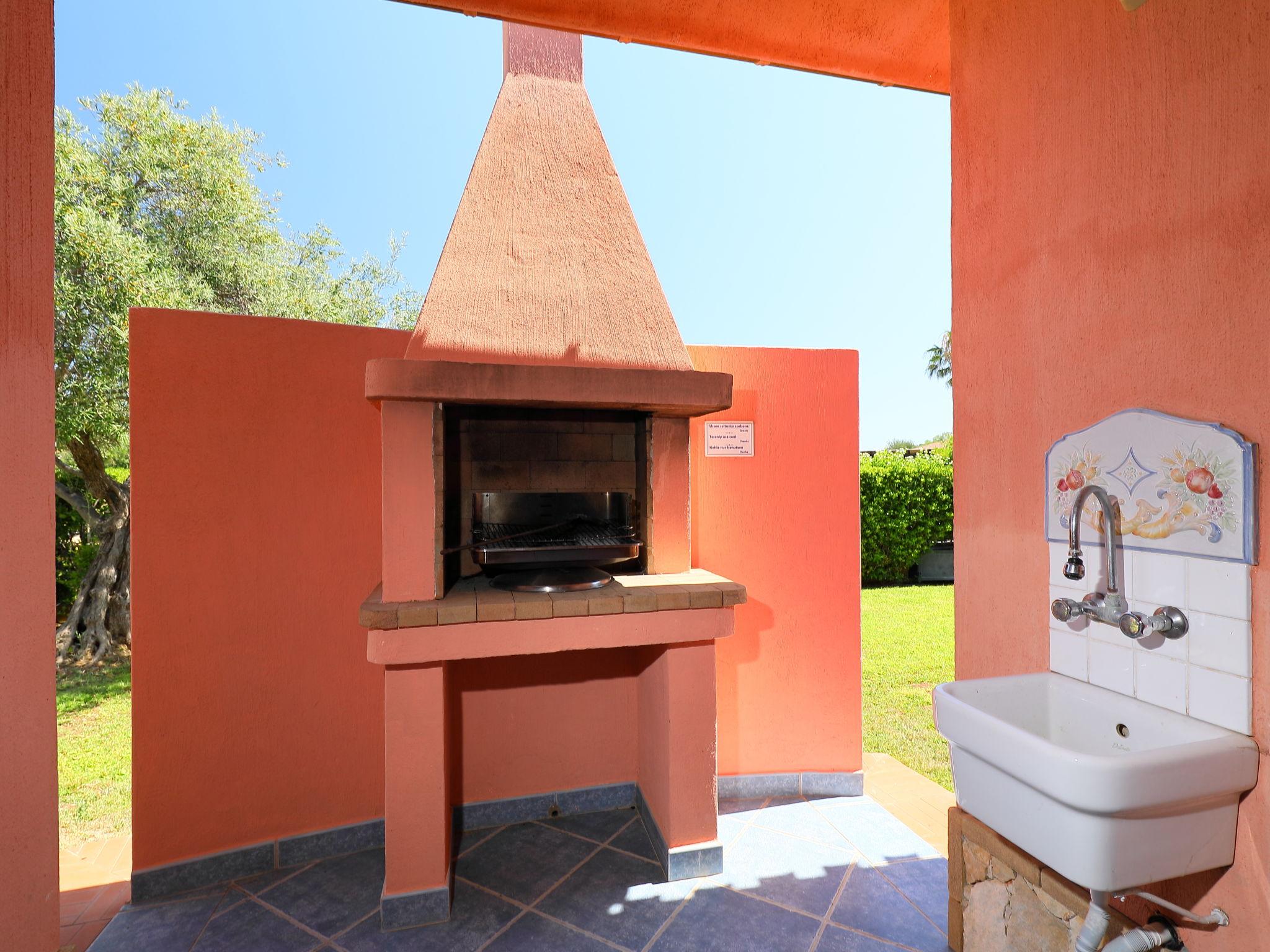 Photo 22 - 3 bedroom House in Muravera with private pool and garden