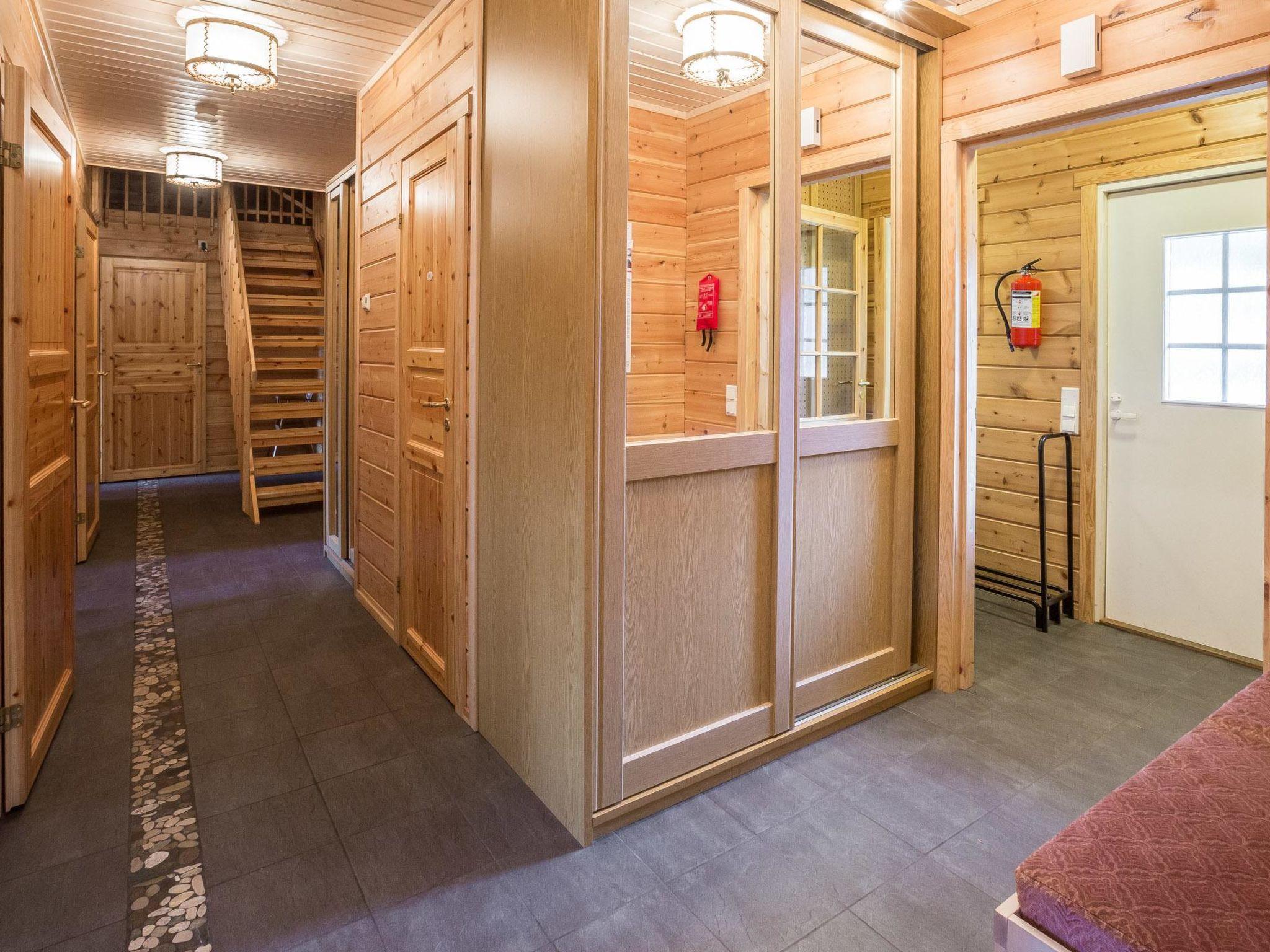 Foto 11 - Casa de 3 quartos em Kolari com sauna e vista para a montanha