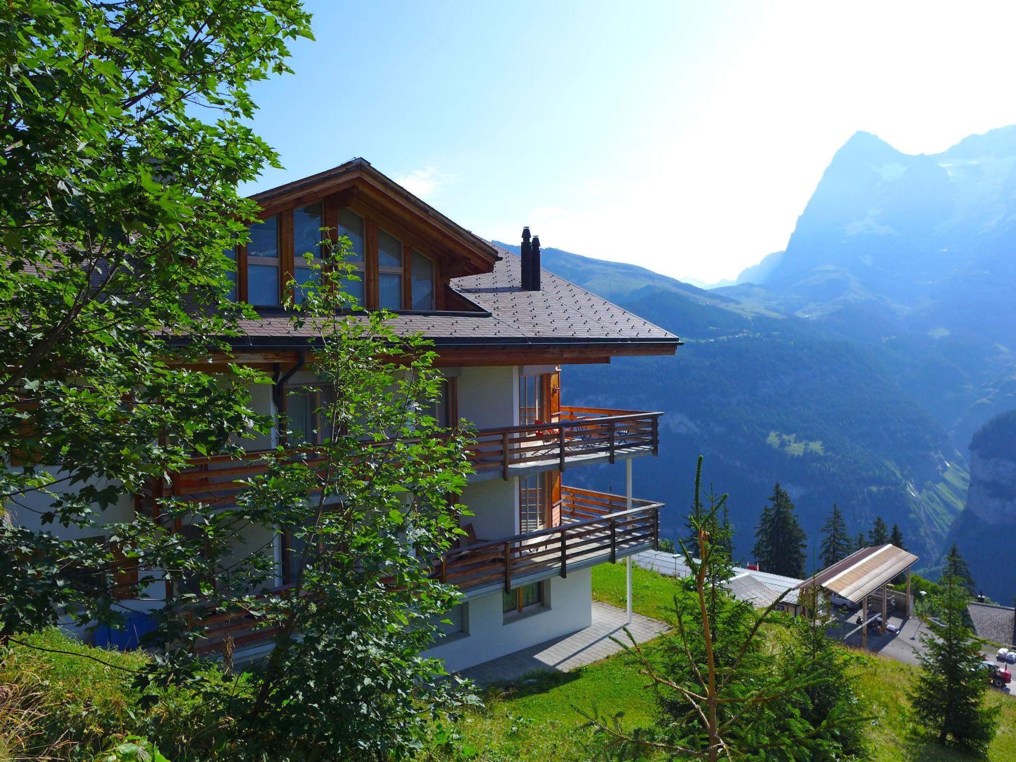 Foto 1 - Apartamento de 3 habitaciones en Lauterbrunnen con jardín