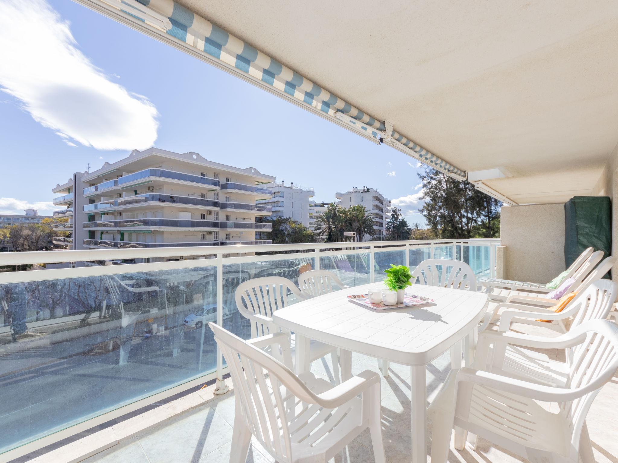 Foto 20 - Appartamento con 2 camere da letto a Salou con piscina e terrazza