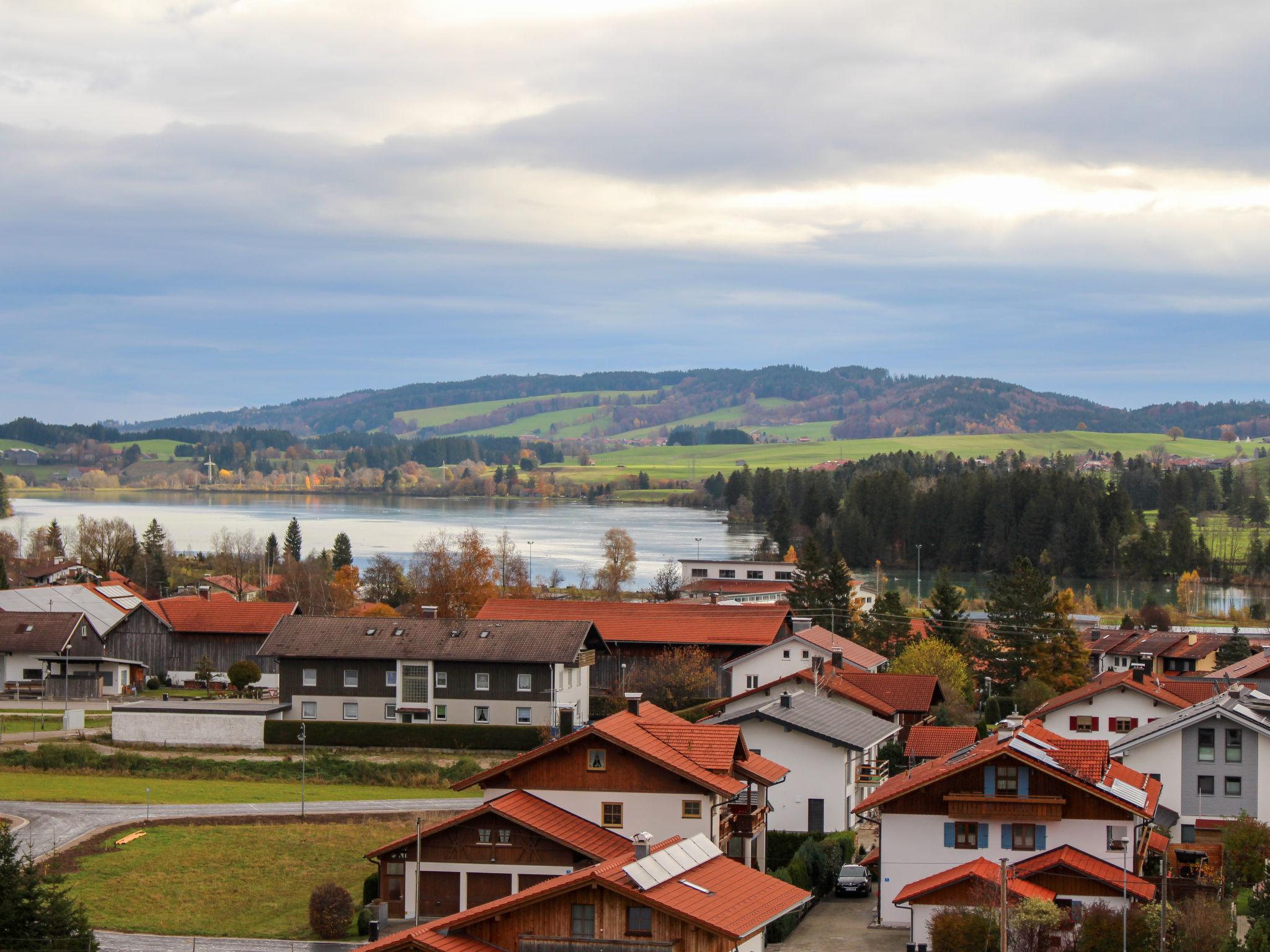 Photo 20 - Appartement de 2 chambres à Lechbruck am See avec vues sur la montagne