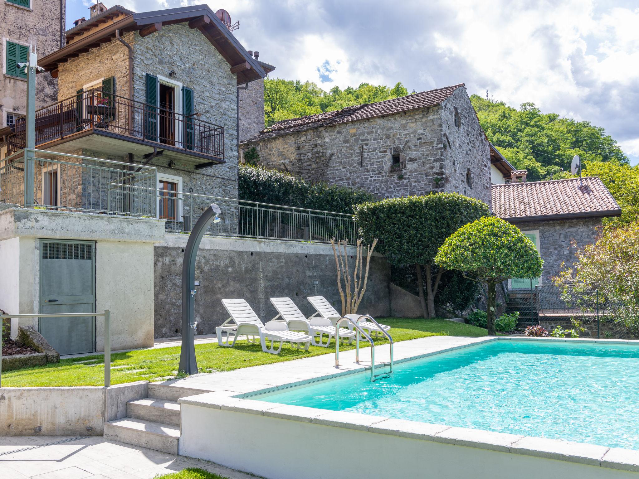 Photo 23 - Maison de 1 chambre à Perledo avec piscine et jardin