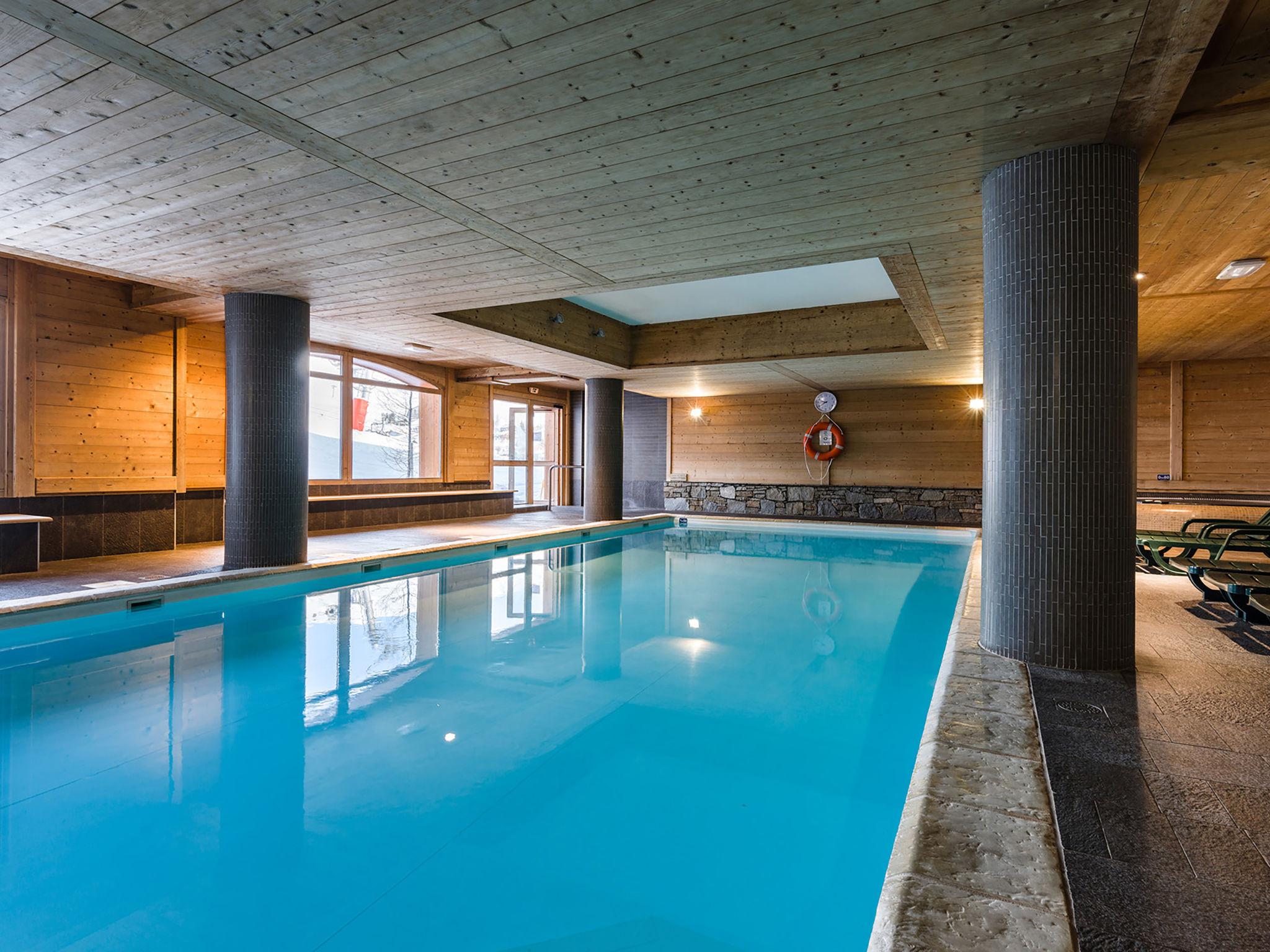 Photo 8 - Appartement de 2 chambres à Fontcouverte-la-Toussuire avec piscine et vues sur la montagne