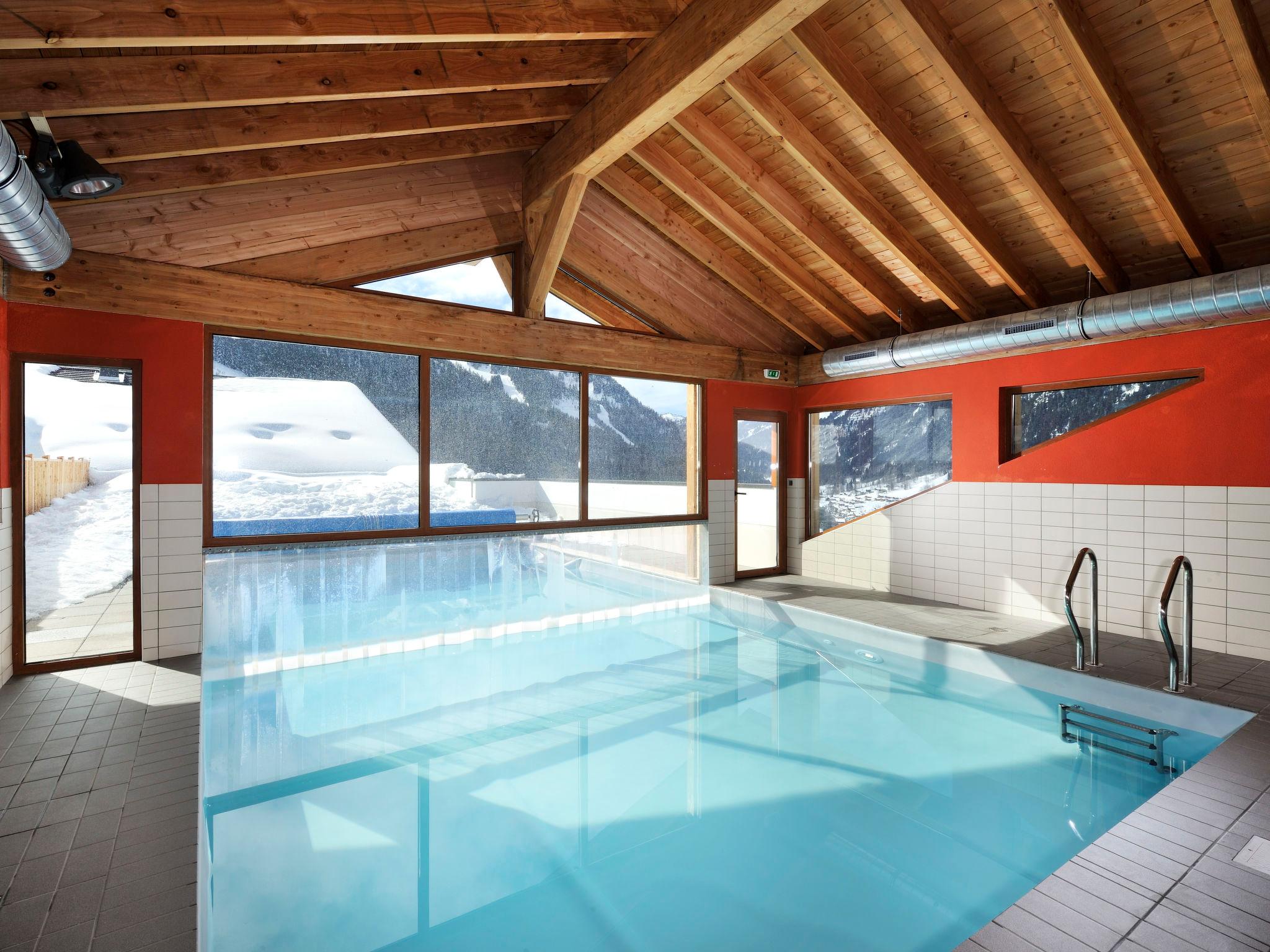 Foto 10 - Appartamento con 1 camera da letto a Châtel con piscina e vista sulle montagne