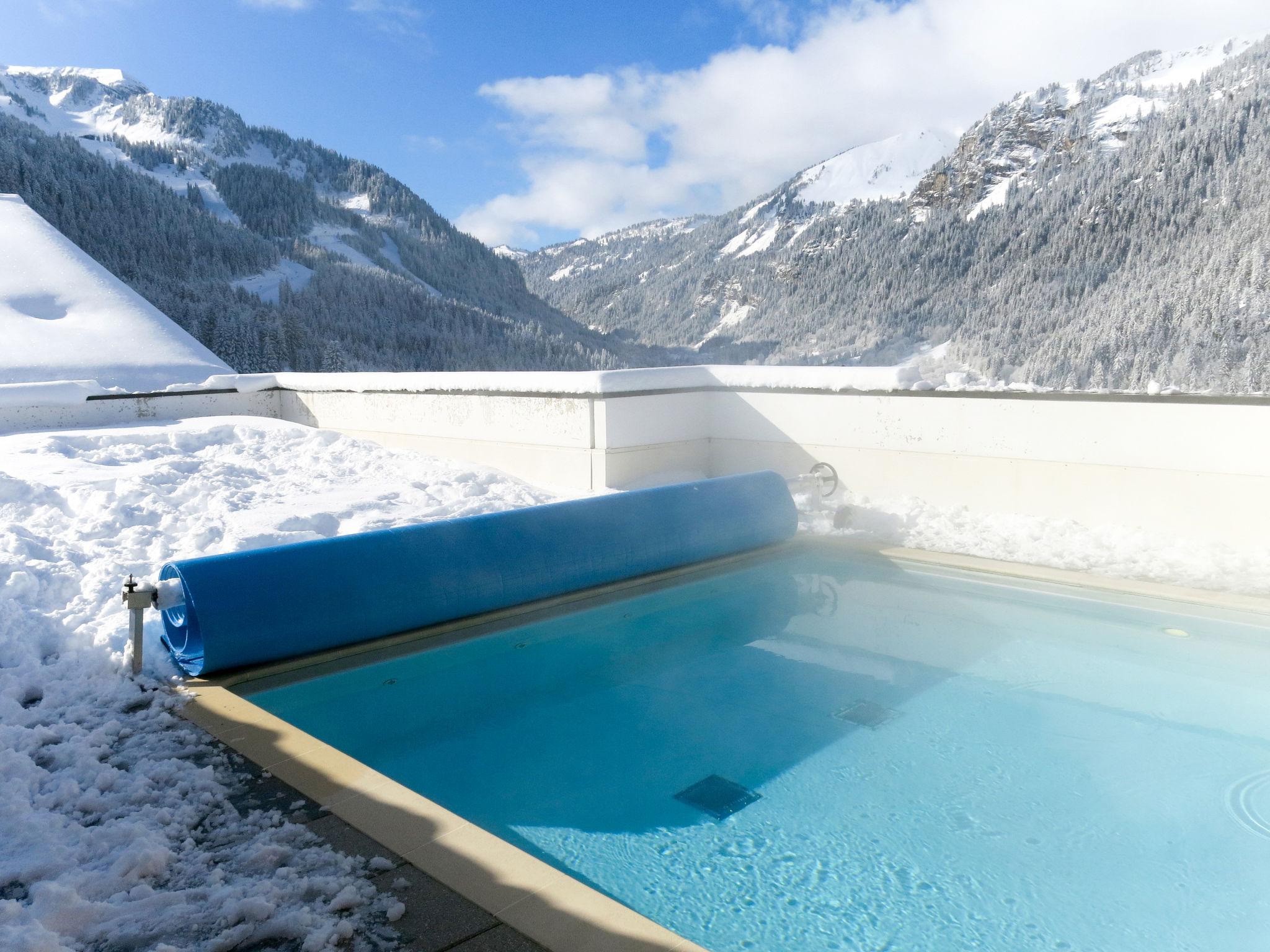 Foto 11 - Appartamento con 1 camera da letto a Châtel con piscina e vista sulle montagne