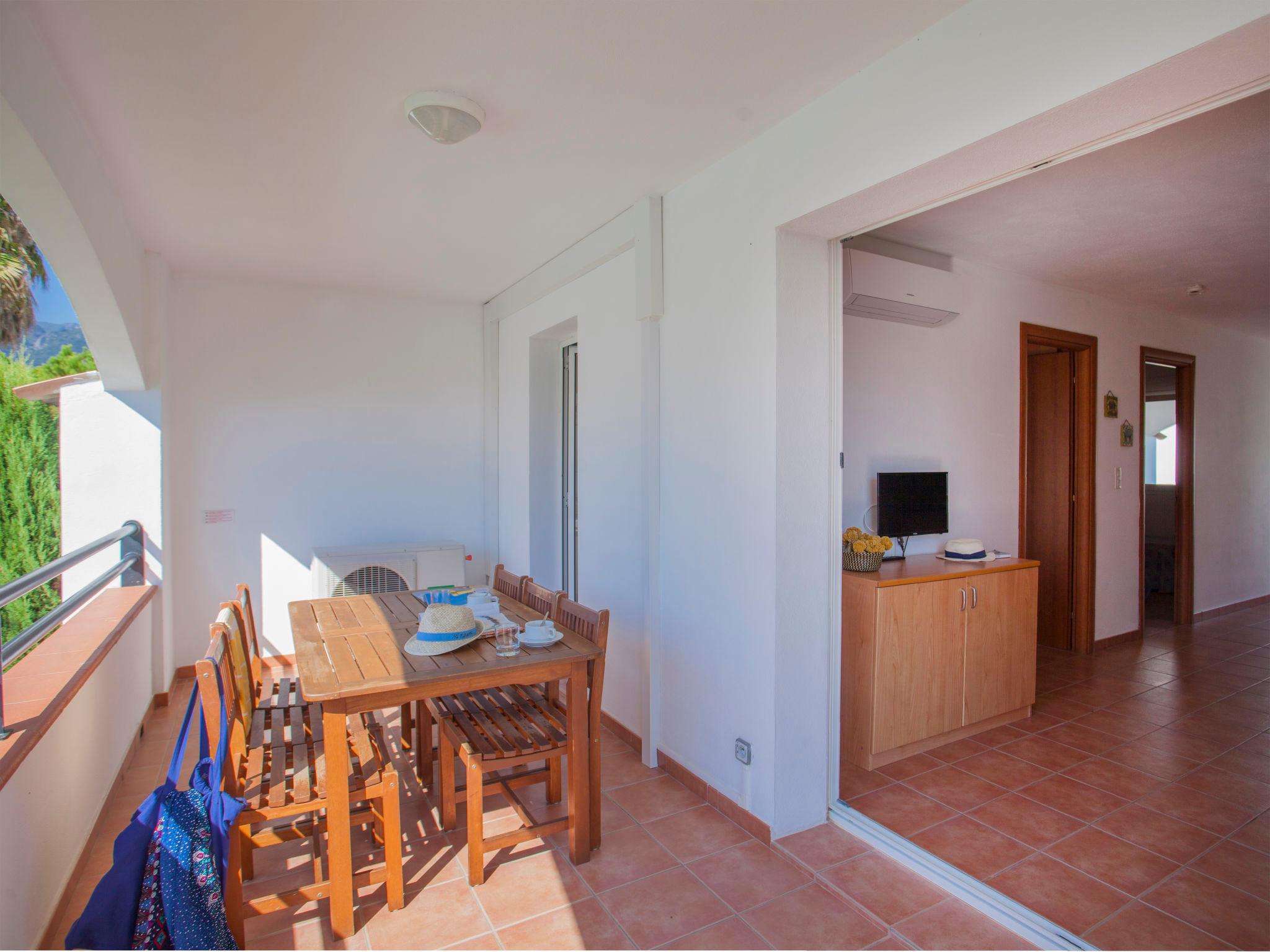 Foto 13 - Appartamento con 2 camere da letto a San-Nicolao con piscina e vista mare