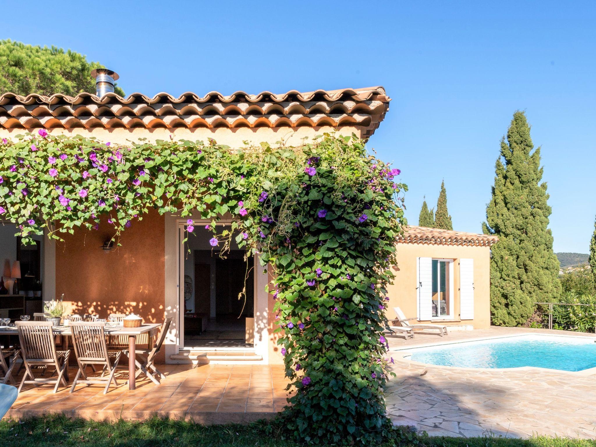 Photo 2 - Maison de 3 chambres à Sainte-Maxime avec piscine privée et jardin