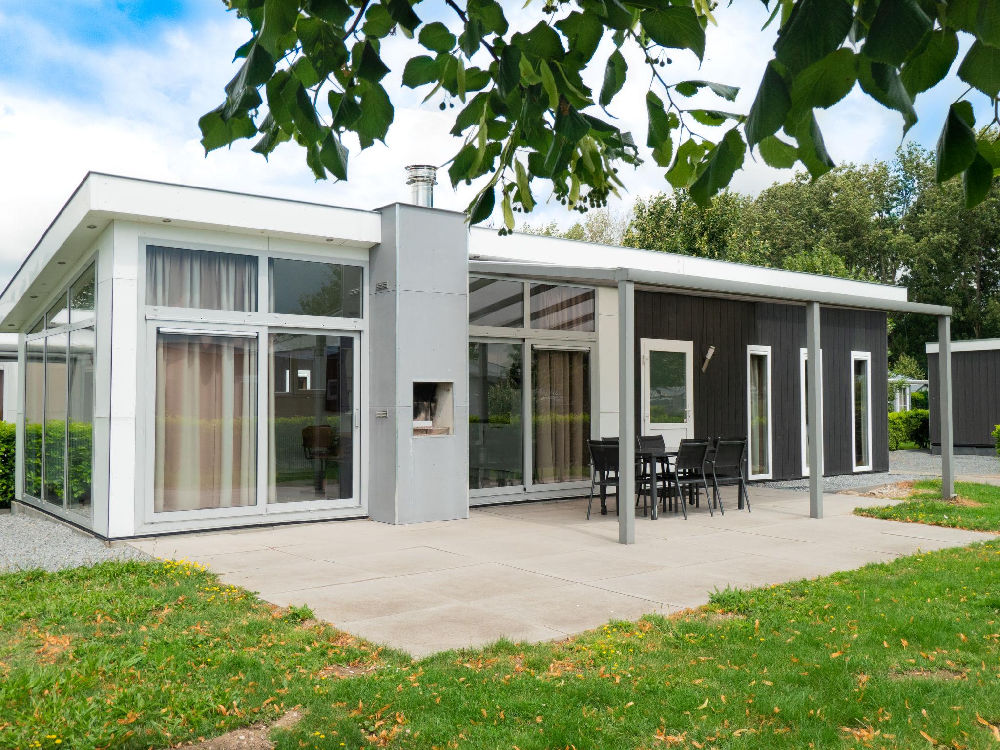 Photo 12 - Maison de 2 chambres à Susteren avec piscine et terrasse