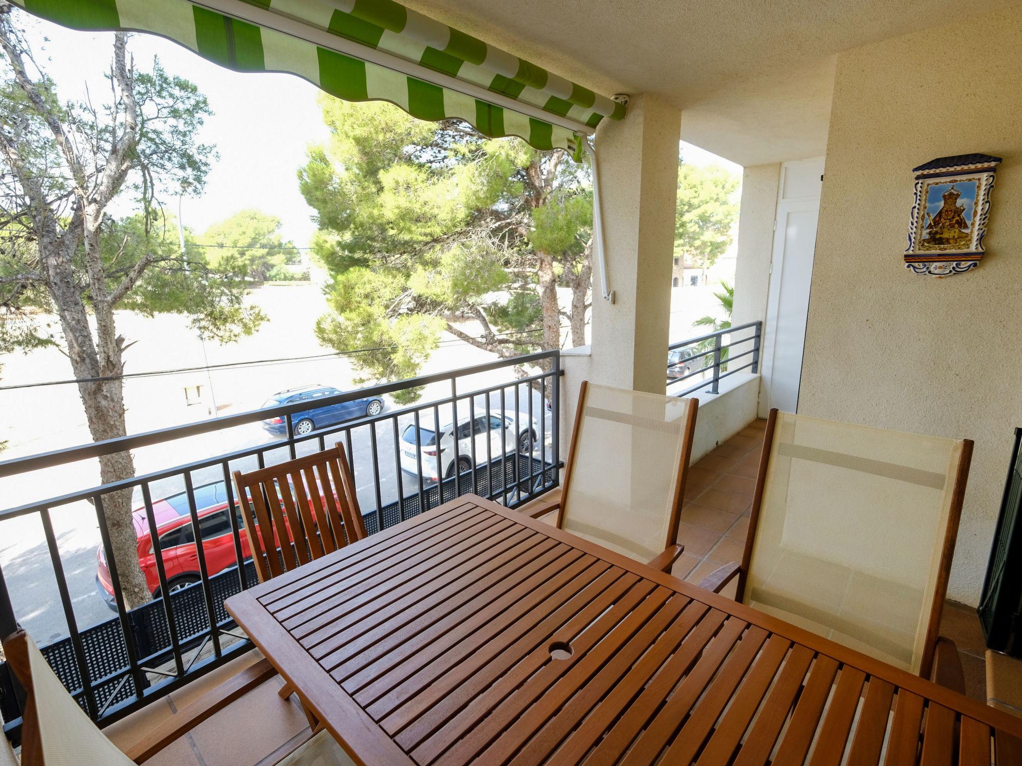 Photo 3 - 2 bedroom Apartment in Mont-roig del Camp with swimming pool and sea view