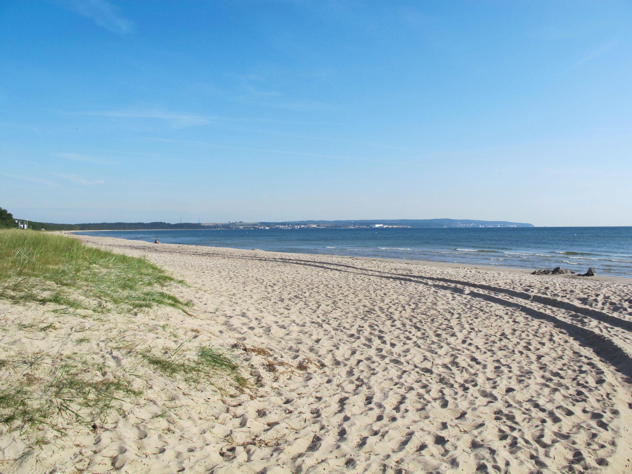 Photo 15 - Appartement en Binz avec piscine et jardin