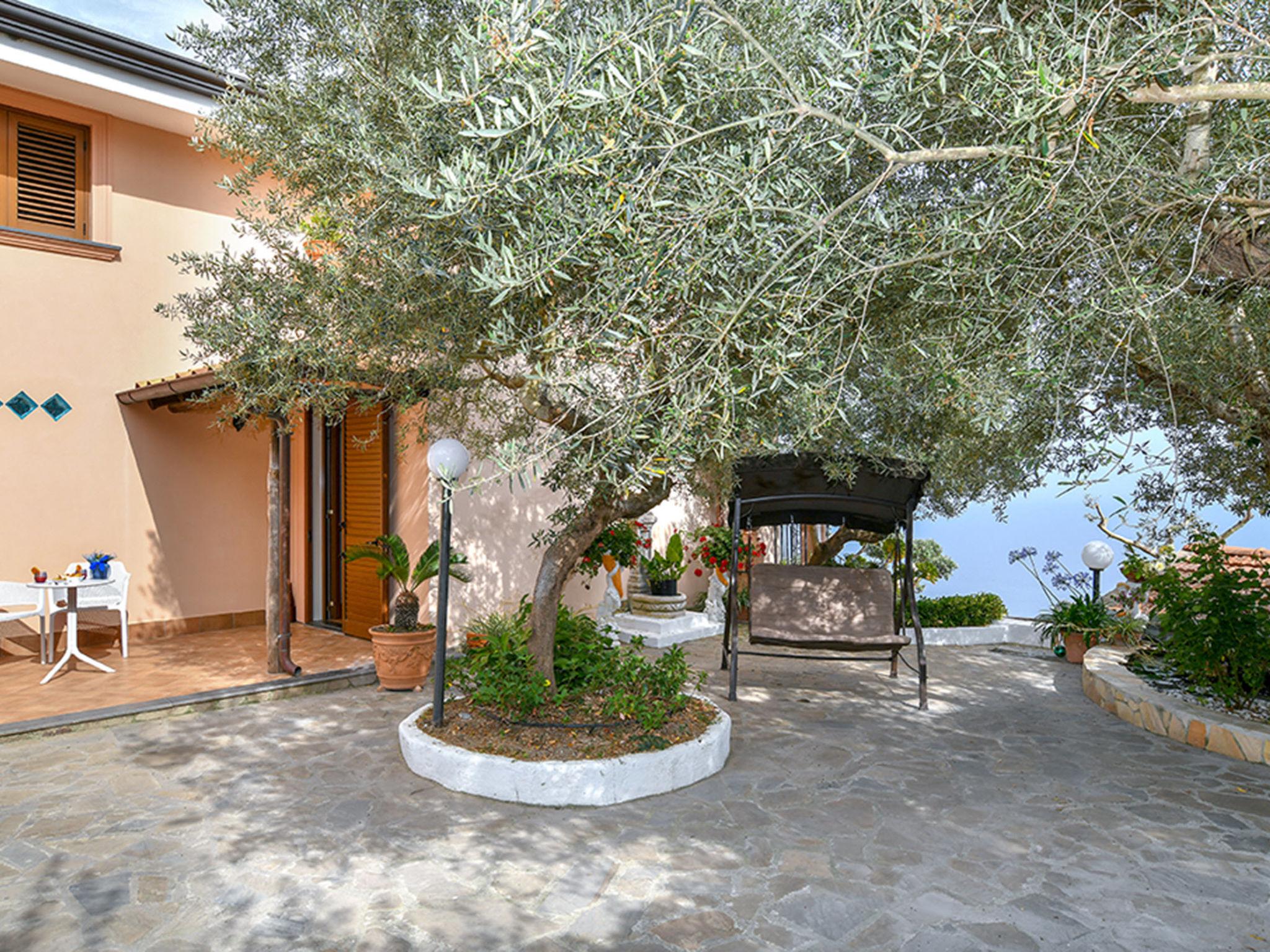 Photo 6 - 2 bedroom House in Massa Lubrense with private pool and sea view